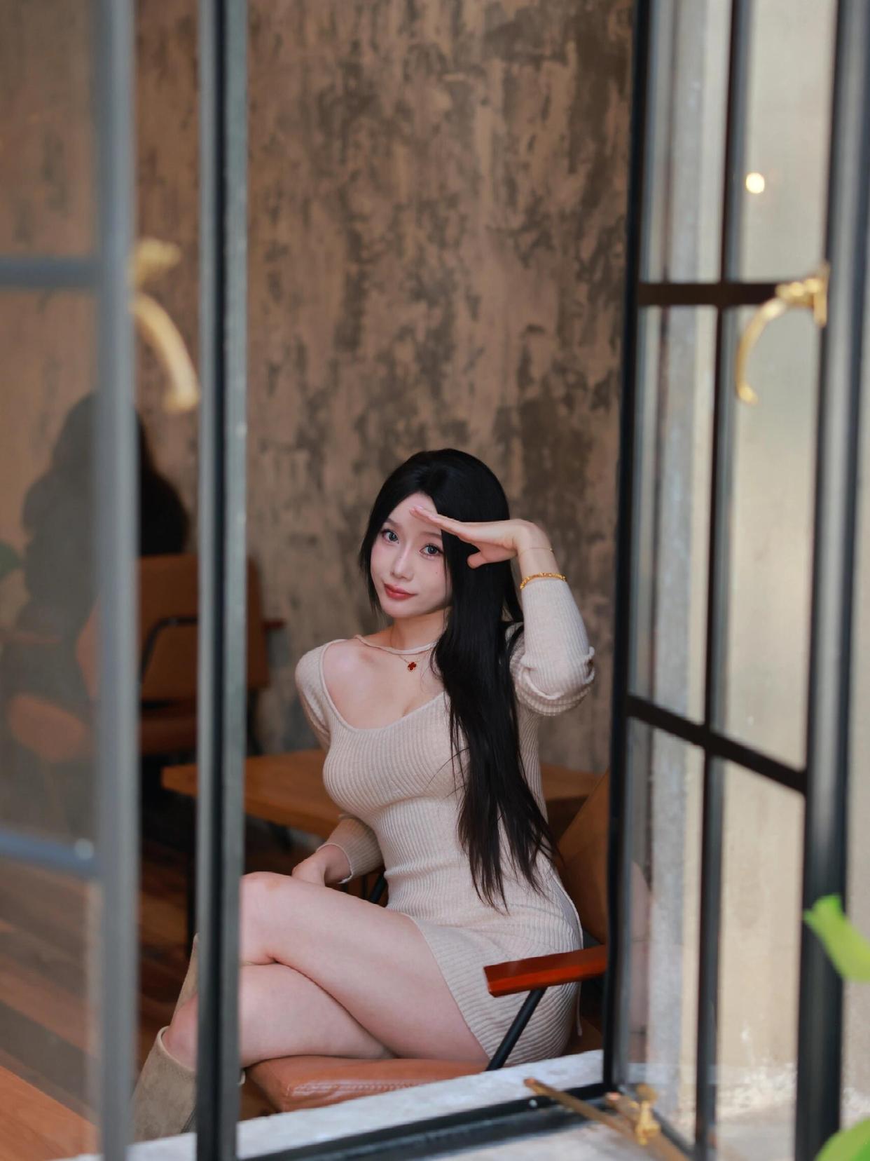 短裙拍照,9个动作学起来,自然好看,气质漂亮身材好