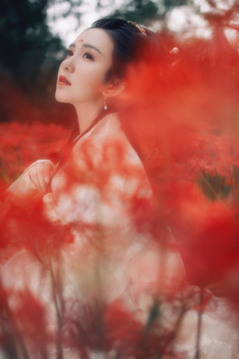 “脸大”怎么拍显瘦?20张示例照5个技巧,解决“大饼脸”难题