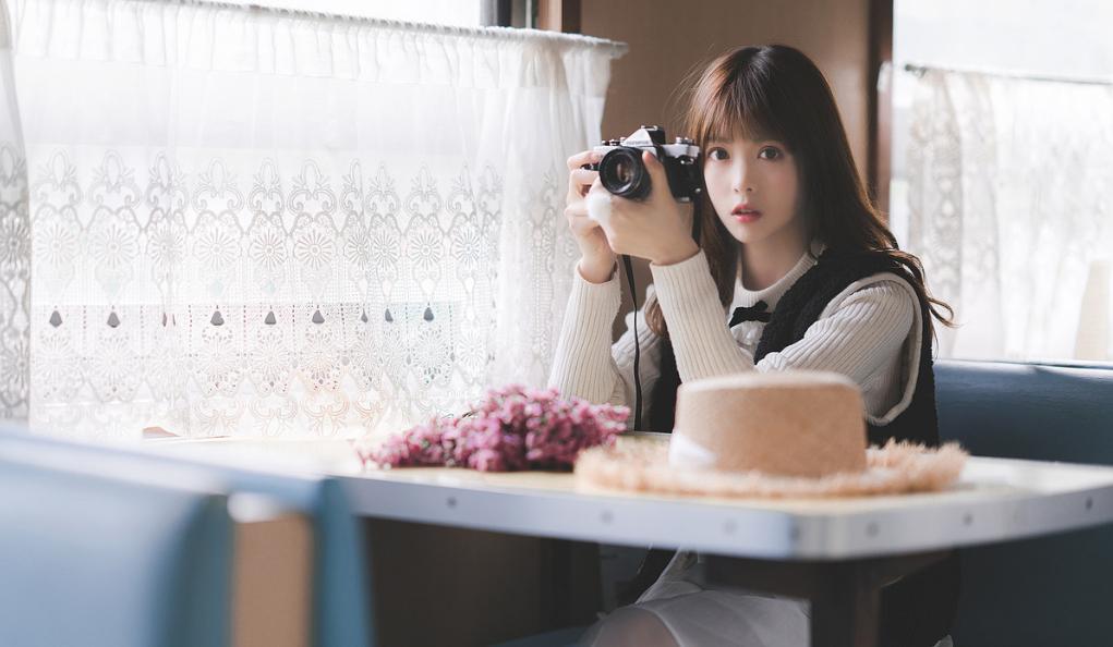 旅行拍照姿势大全,学好这13个拍照姿势技巧,面对镜头不再尴尬