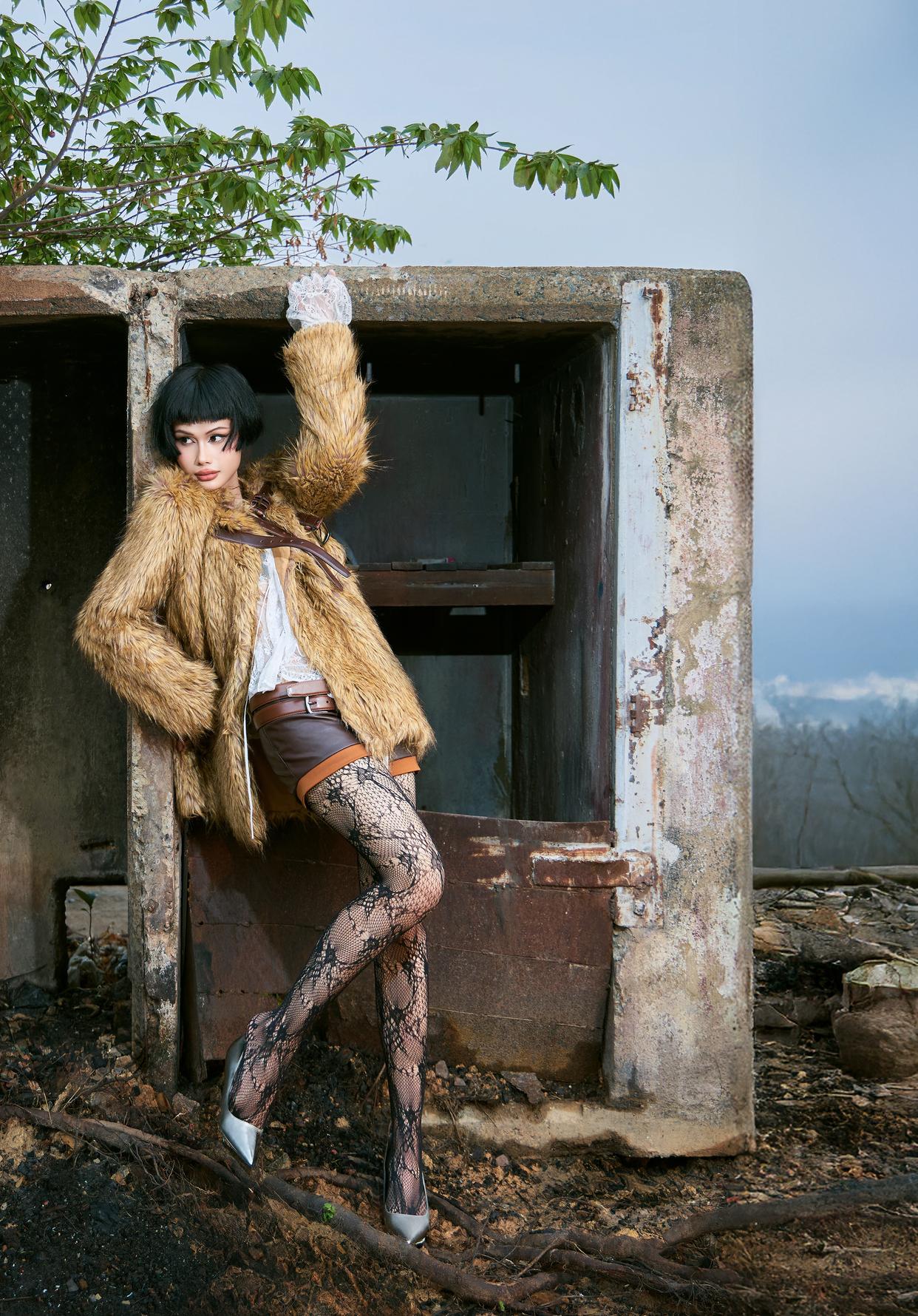 摄影师私藏的美女拍摄秘籍:从光线到姿势,全方位解析人像套路