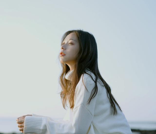 半身照的14个拍照技巧,照着攻略做起来,自然又好看