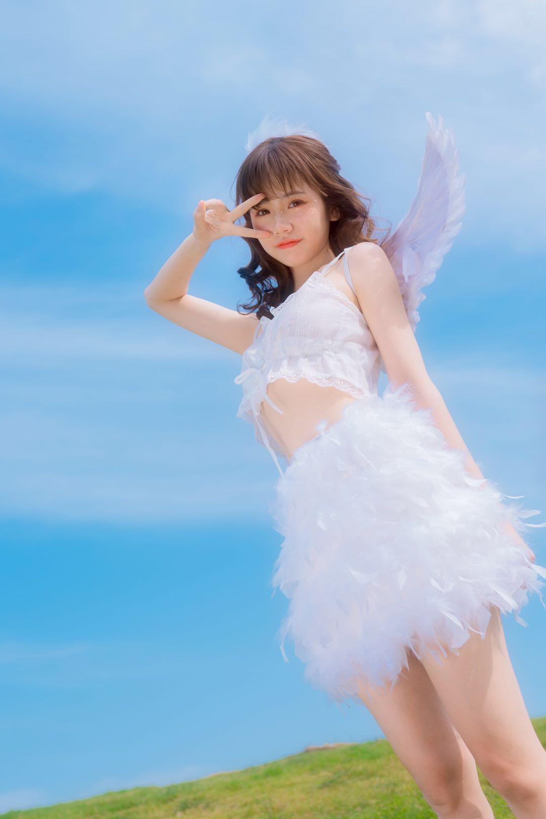 拍摄单人照最实用的8个姿势,简约不做作,拍照很好看