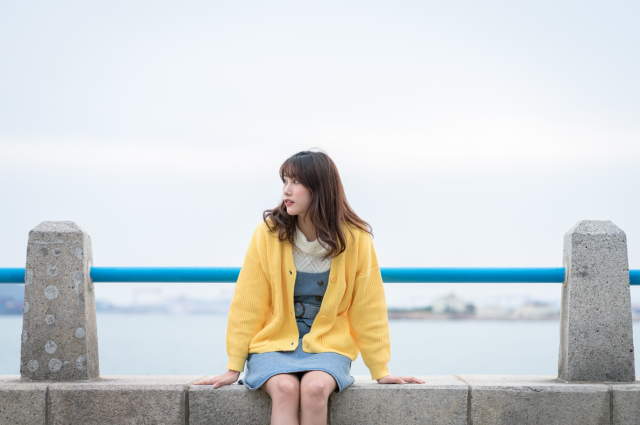 夏天旅行拍照:利用好拍照姿势、道具,拍出夏日好看少女照