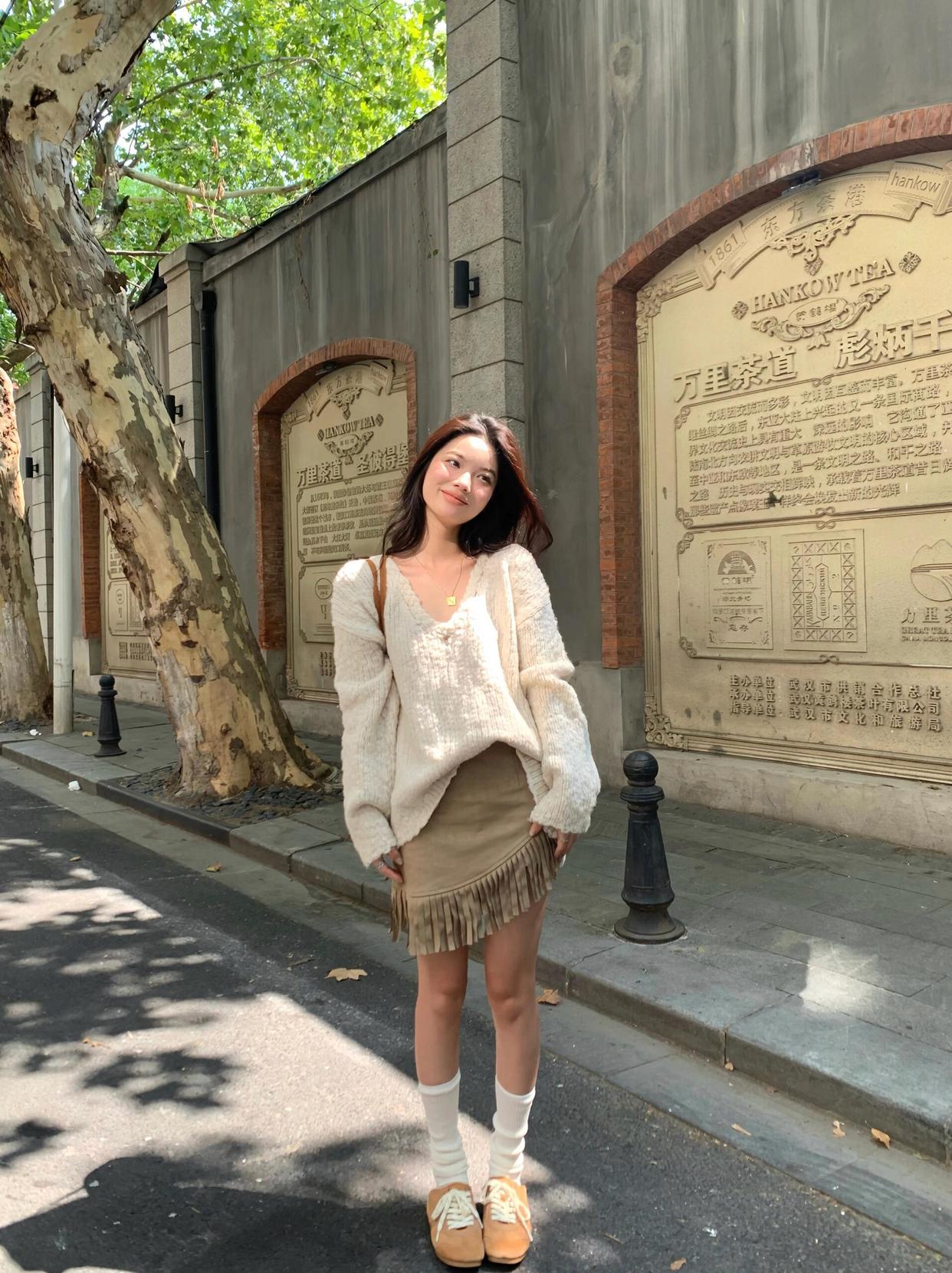 街边拍照,9个拍照pose,简单好看,又能拍出氛围感