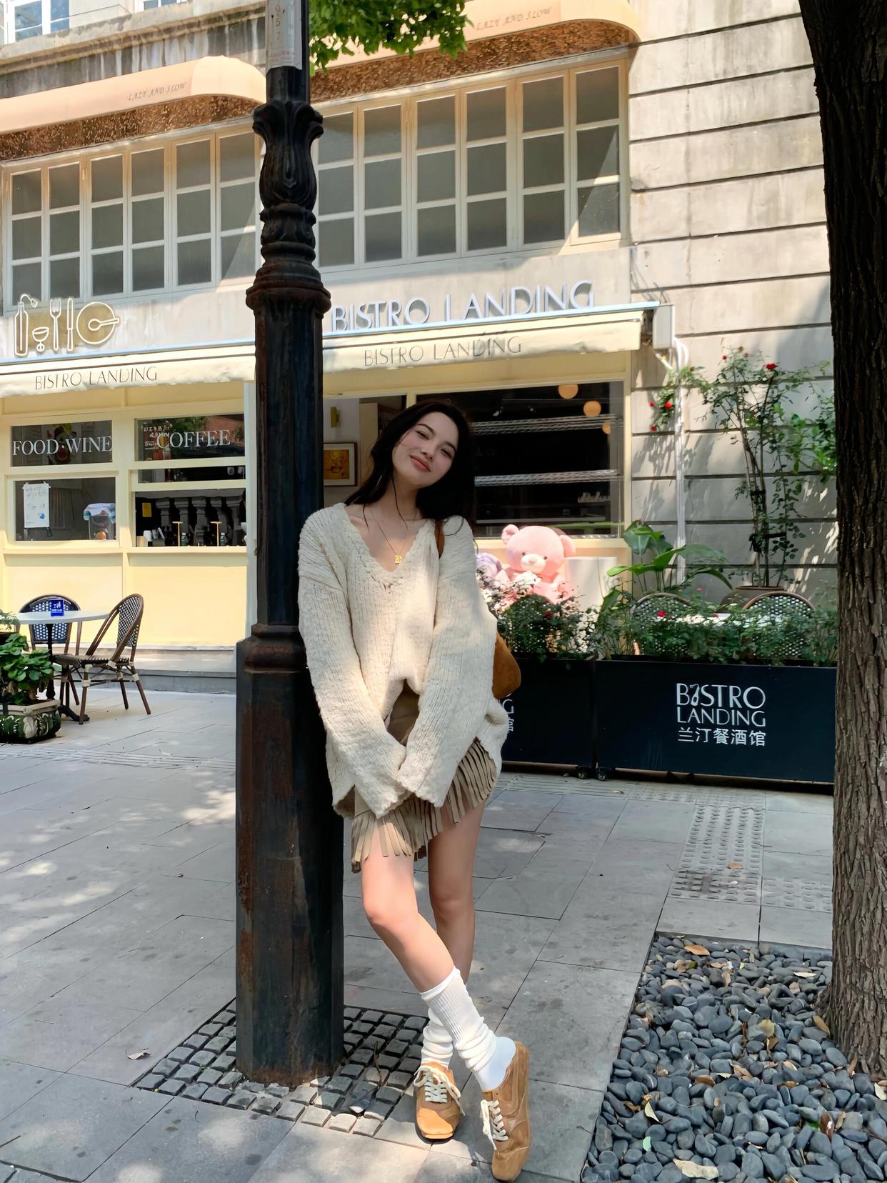 街边拍照,9个拍照pose,简单好看,又能拍出氛围感