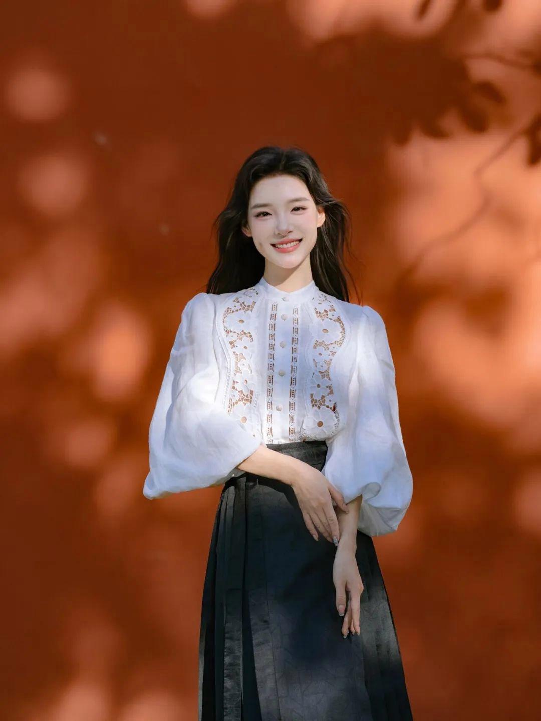 避开人群,红墙拍照美翻啦,试试这几个拍照姿势技巧吧