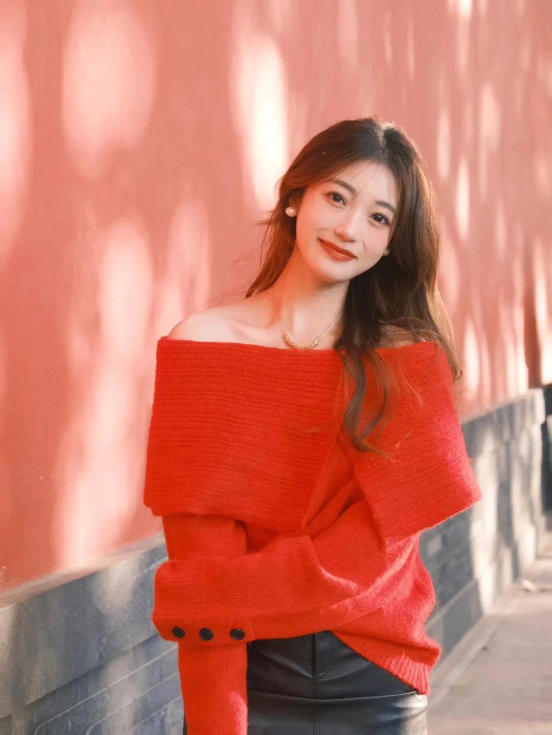 避开人群,红墙拍照美翻啦,试试这几个拍照姿势技巧吧