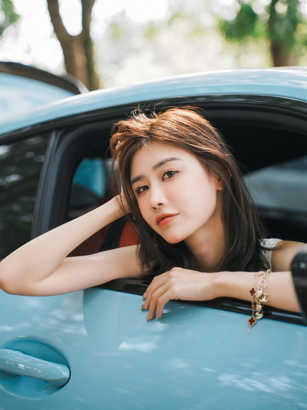 与爱车合拍,8个拍照技巧,轻松拍出好看氛围感