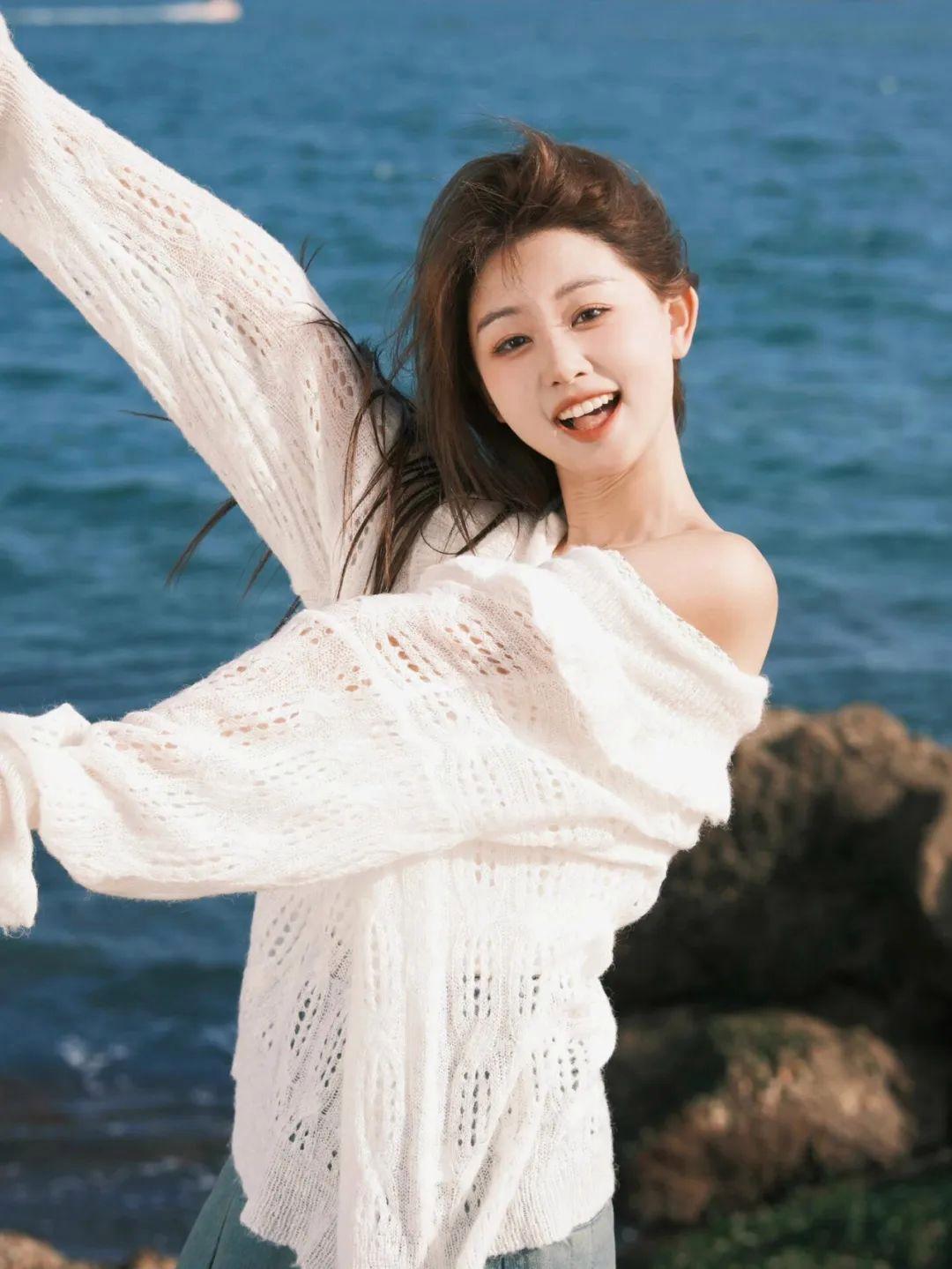 动作越大,照片越好看,10个拍照灵感,帮你上镜漂亮,自然大方