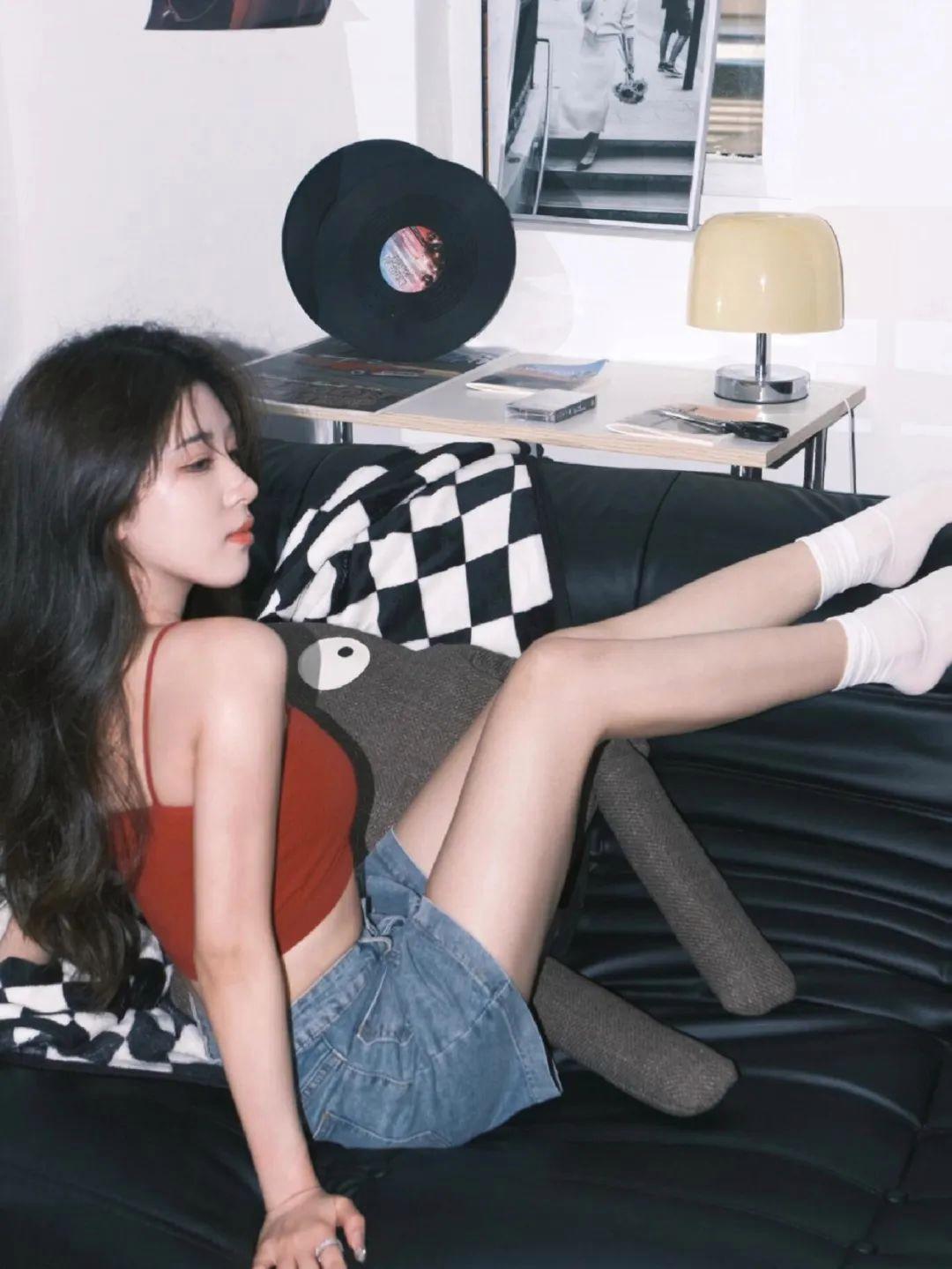 居家室内写真,9个姿势,不出门就能拍,魅力好看身材好