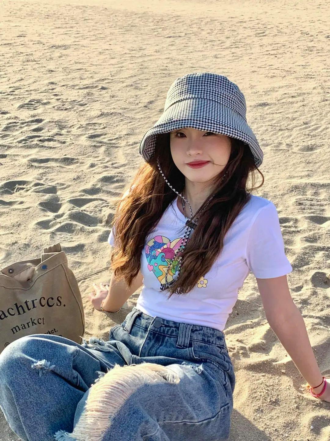 解放剪刀手,9个手部摆拍姿势,拍照轻松自然,又好看