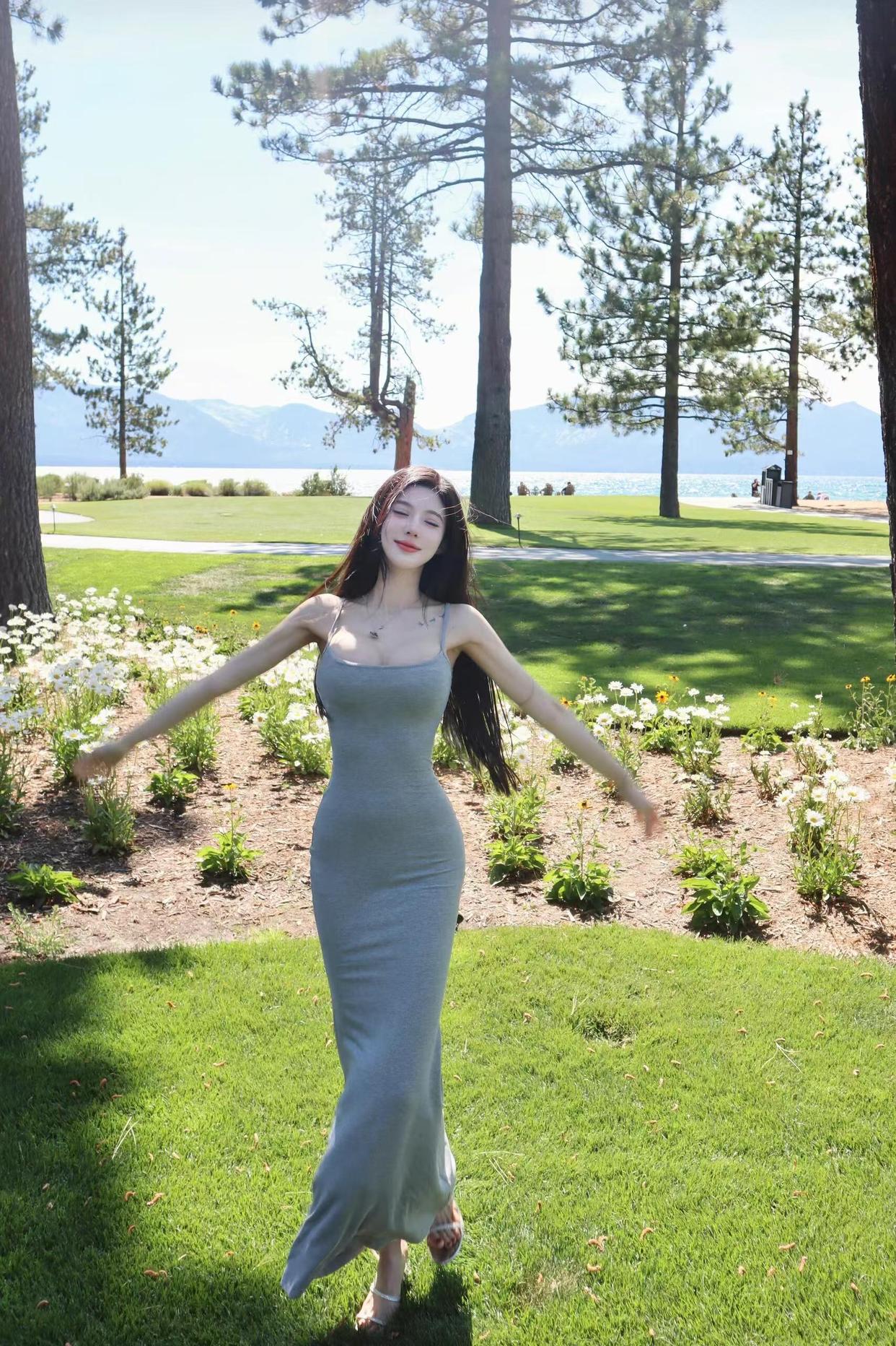 长裙拍照,这些动作可以学,姓感漂亮,拍出大长腿、好身材