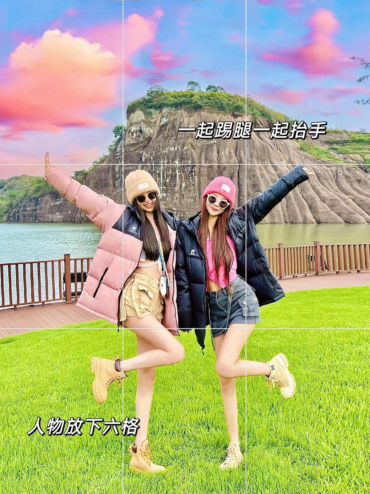 姐妹拍照,记住这些拍照姿势,两个人随便拍都出片好看