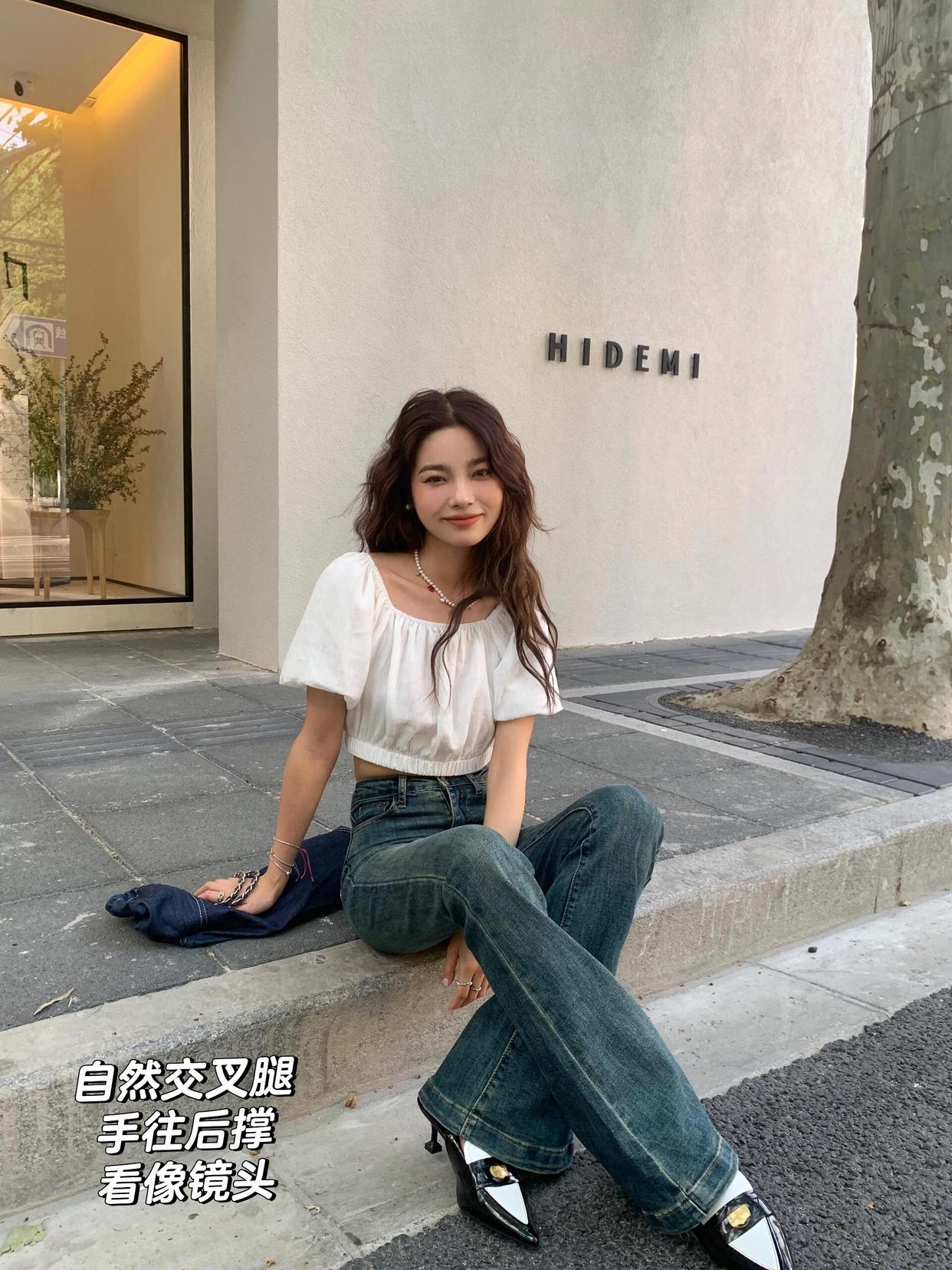 坐着拍照不尴尬,7个拍照姿势,好看万能又有氛围感