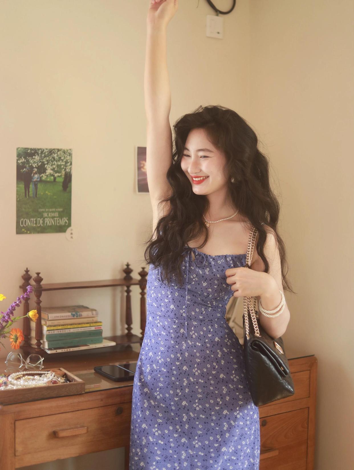 9个拍照姿势,简单易学,轻松拿捏松弛氛围感