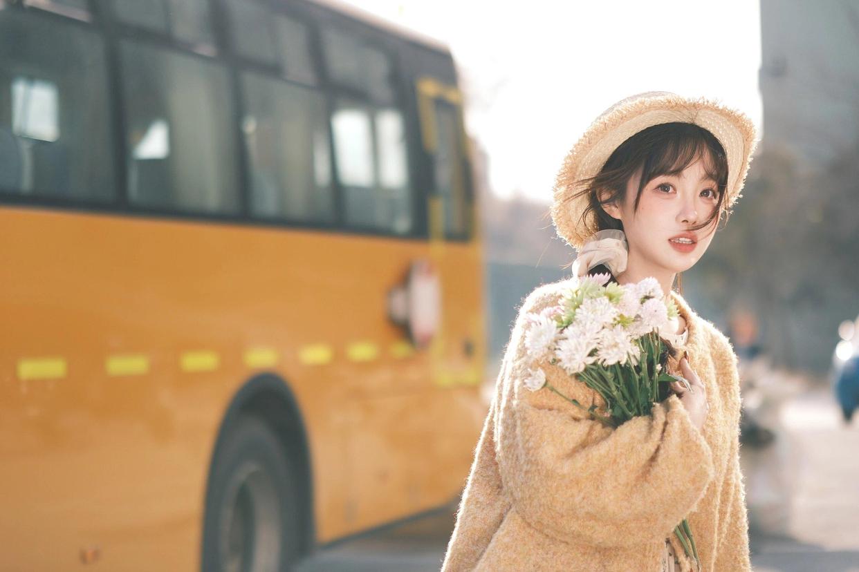 手拿花拍照,掌握几个拍照技巧,手拿花轻松拍美照