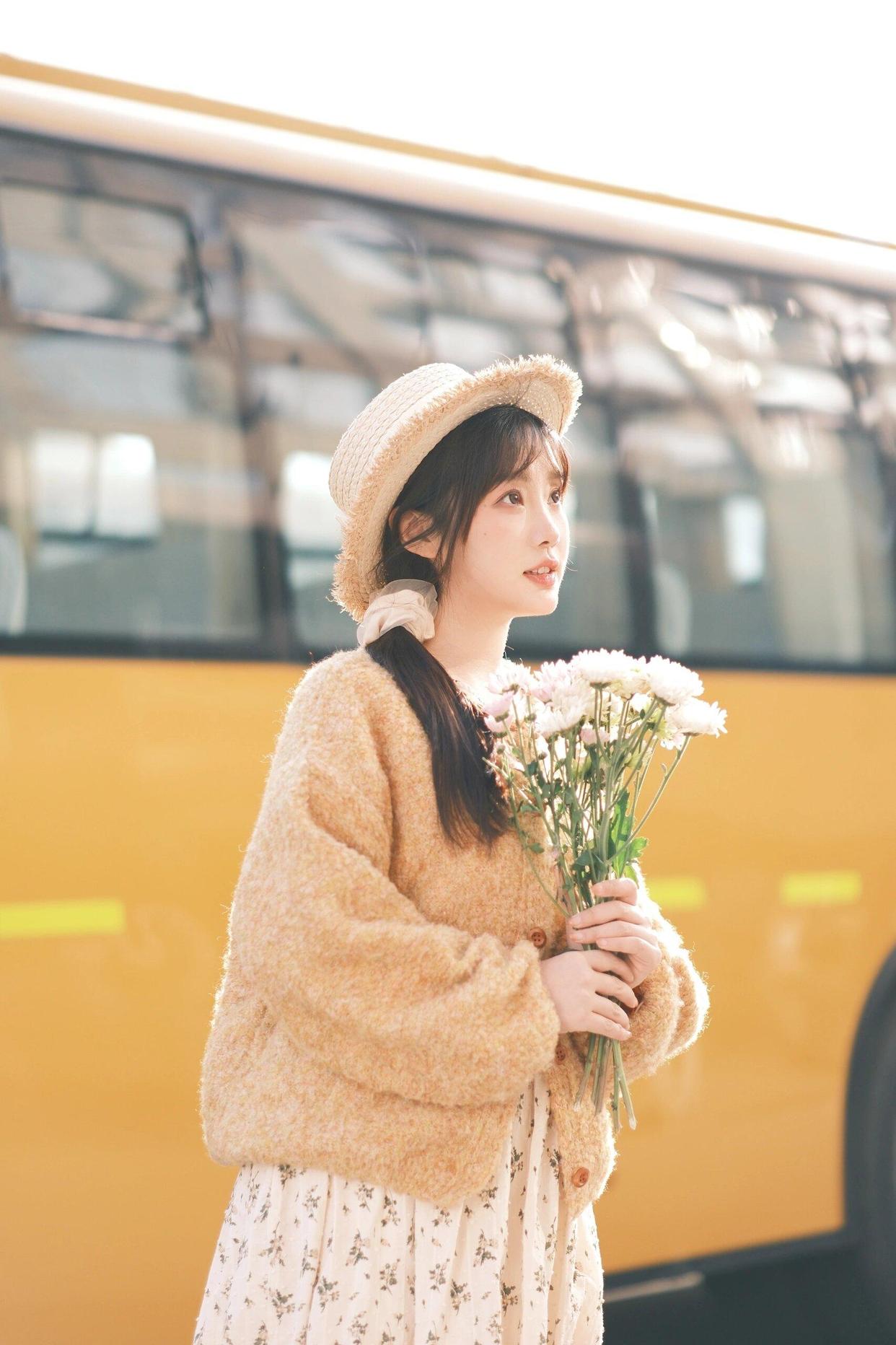 手拿花拍照,掌握几个拍照技巧,手拿花轻松拍美照