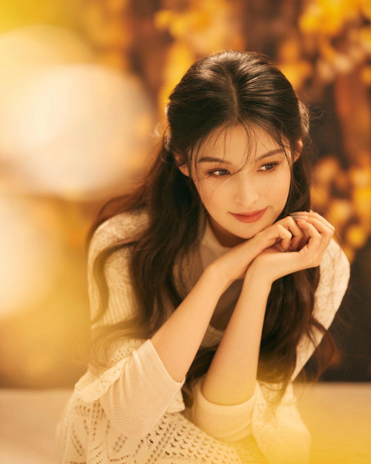 秋冬氛围感银杏写真,一拍就能出片,谁拍谁好看