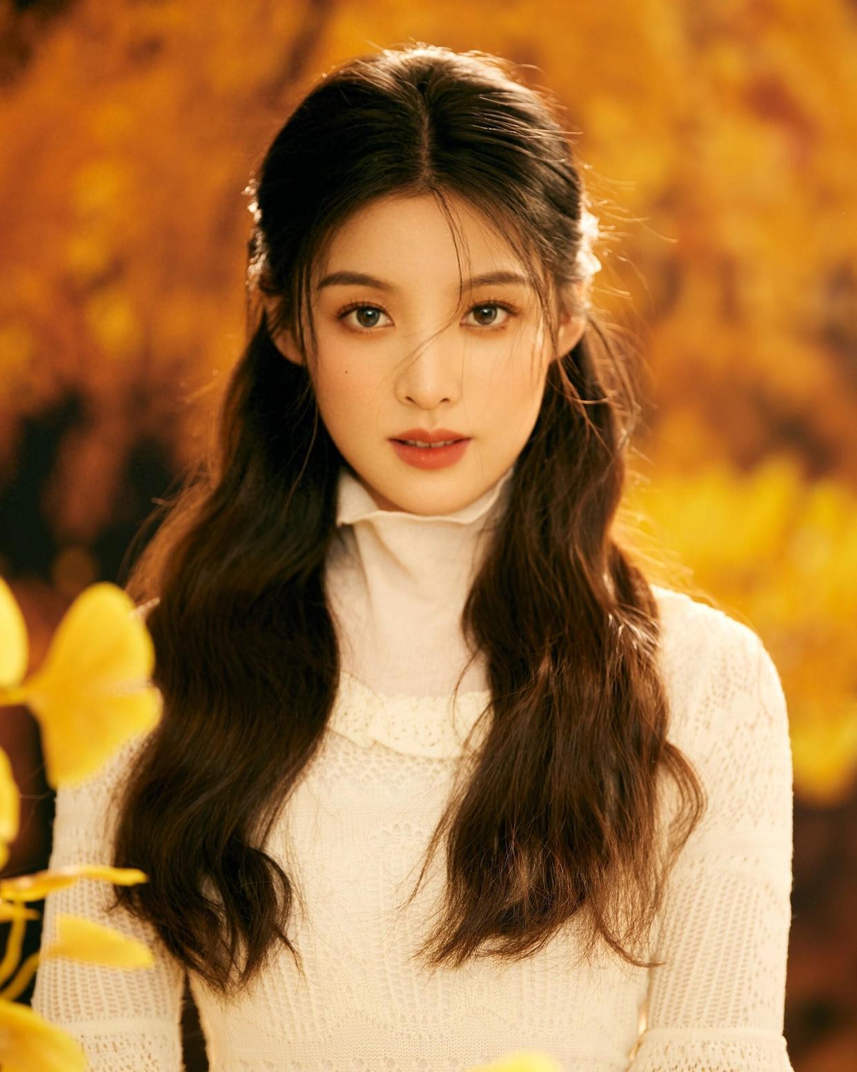 秋冬氛围感银杏写真,一拍就能出片,谁拍谁好看