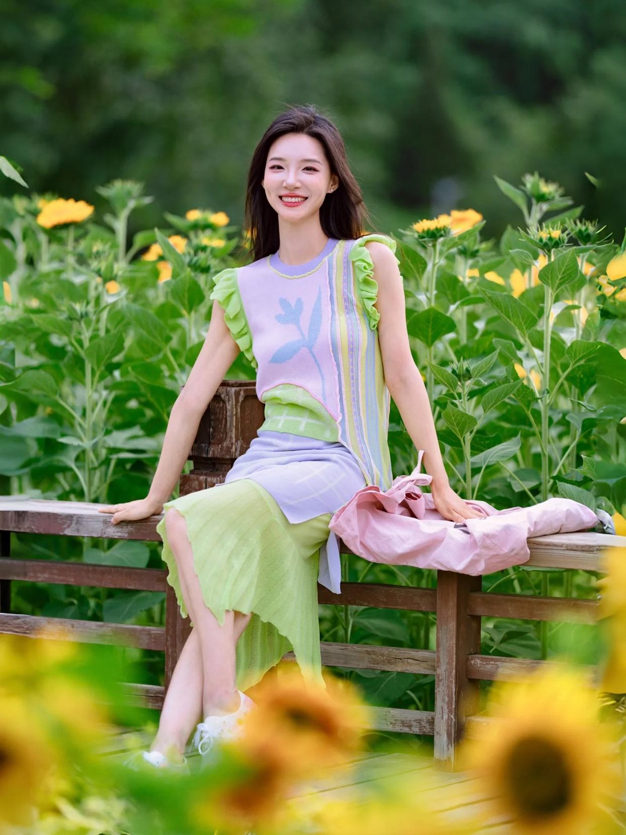 拍好向日葵人像美照,8个技巧很重要,手机拍也能又美又自然