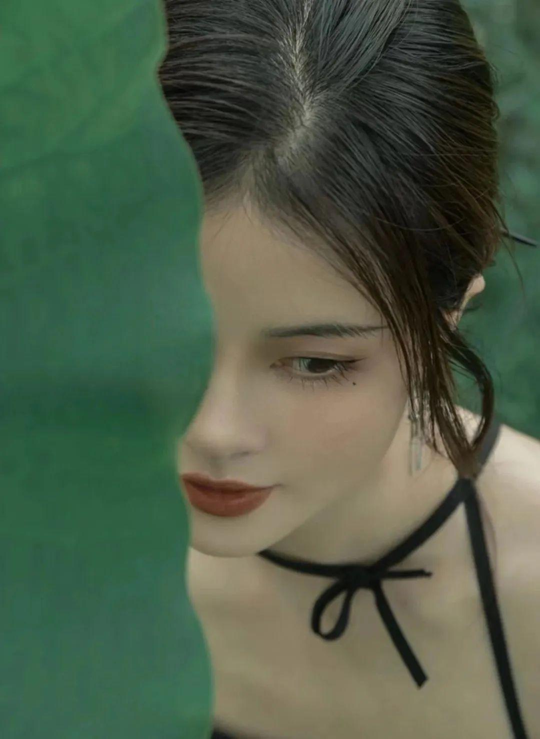 把荷花人像拍美,8个技巧值得一学,发朋友圈获赞无数