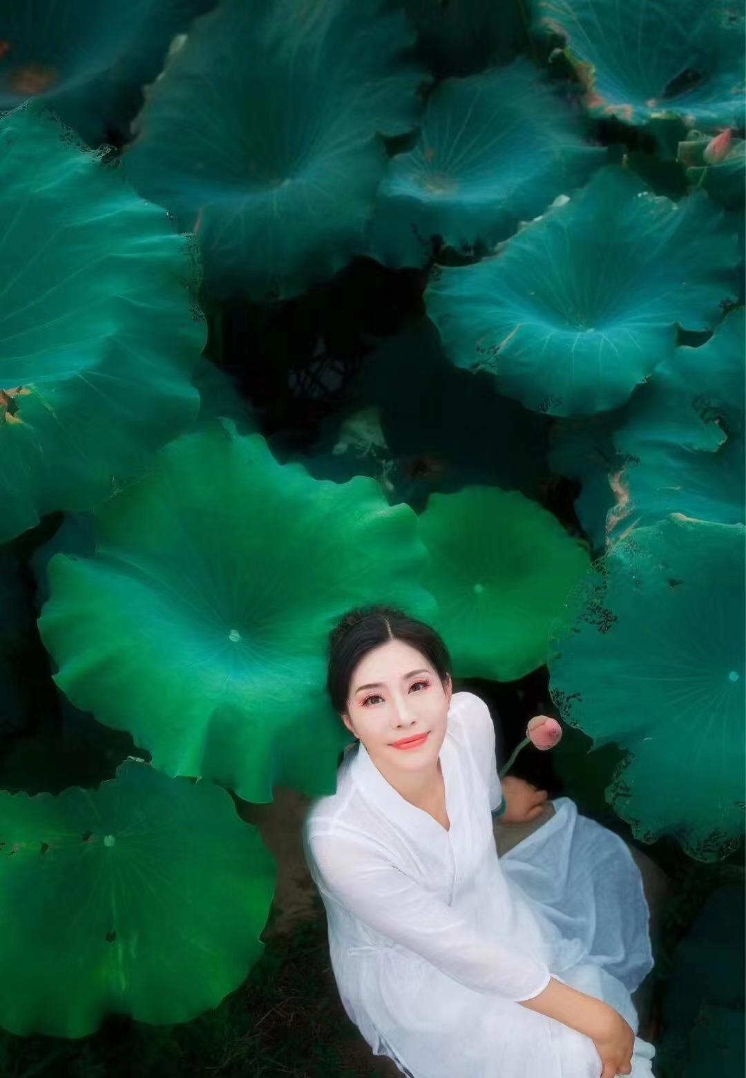 把荷花人像拍美,8个技巧值得一学,发朋友圈获赞无数