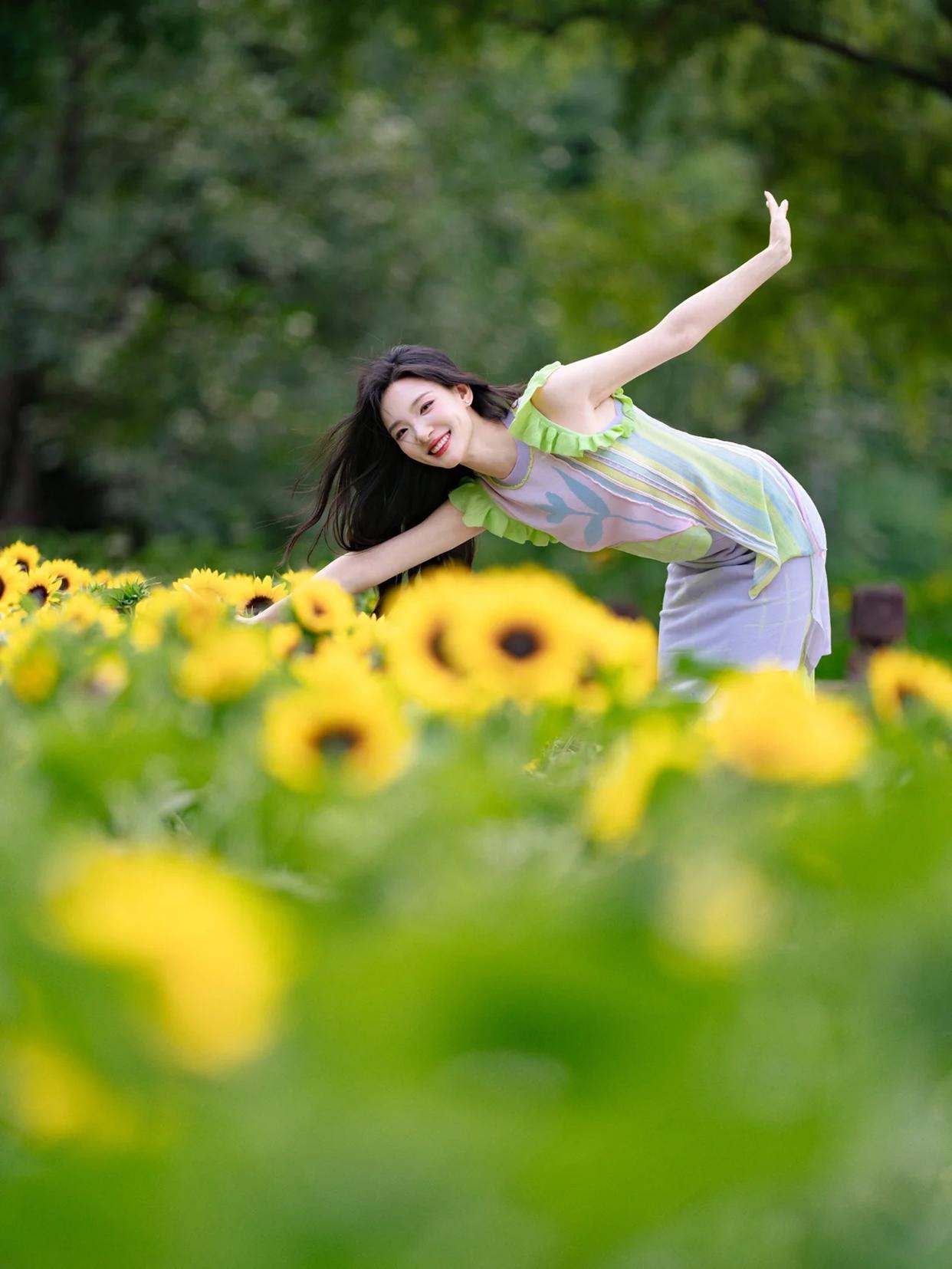 拍好向日葵人像美照,8个技巧很重要,手机拍也能又美又自然