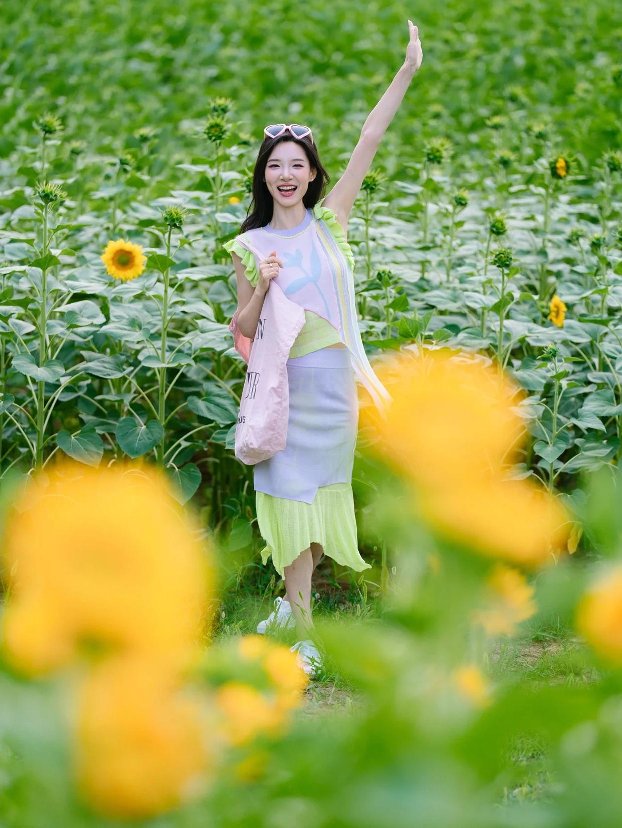 拍好向日葵人像美照,8个技巧很重要,手机拍也能又美又自然