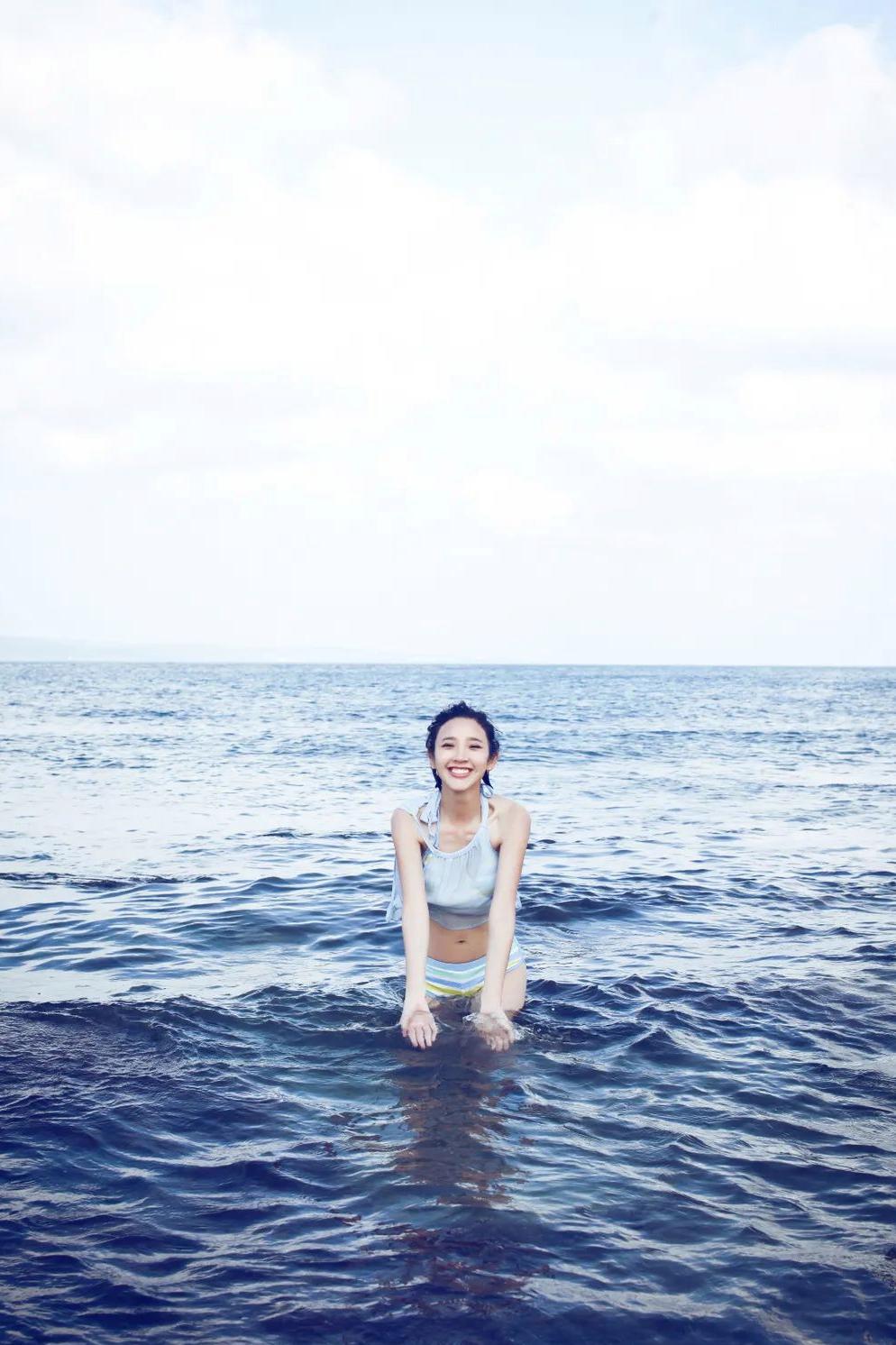 到海边拍人像照,姿势技巧学起来,拍出美美的海边人像很简单