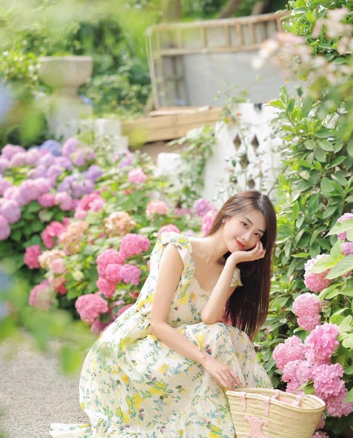 室内室外想拍好看的照片?这些摄影技巧要学会,姿势优美仁像漂亮