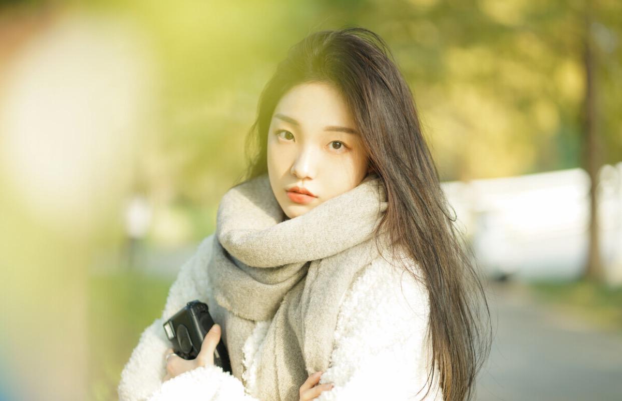 室内室外想拍好看的照片?这些摄影技巧要学会,姿势优美仁像漂亮