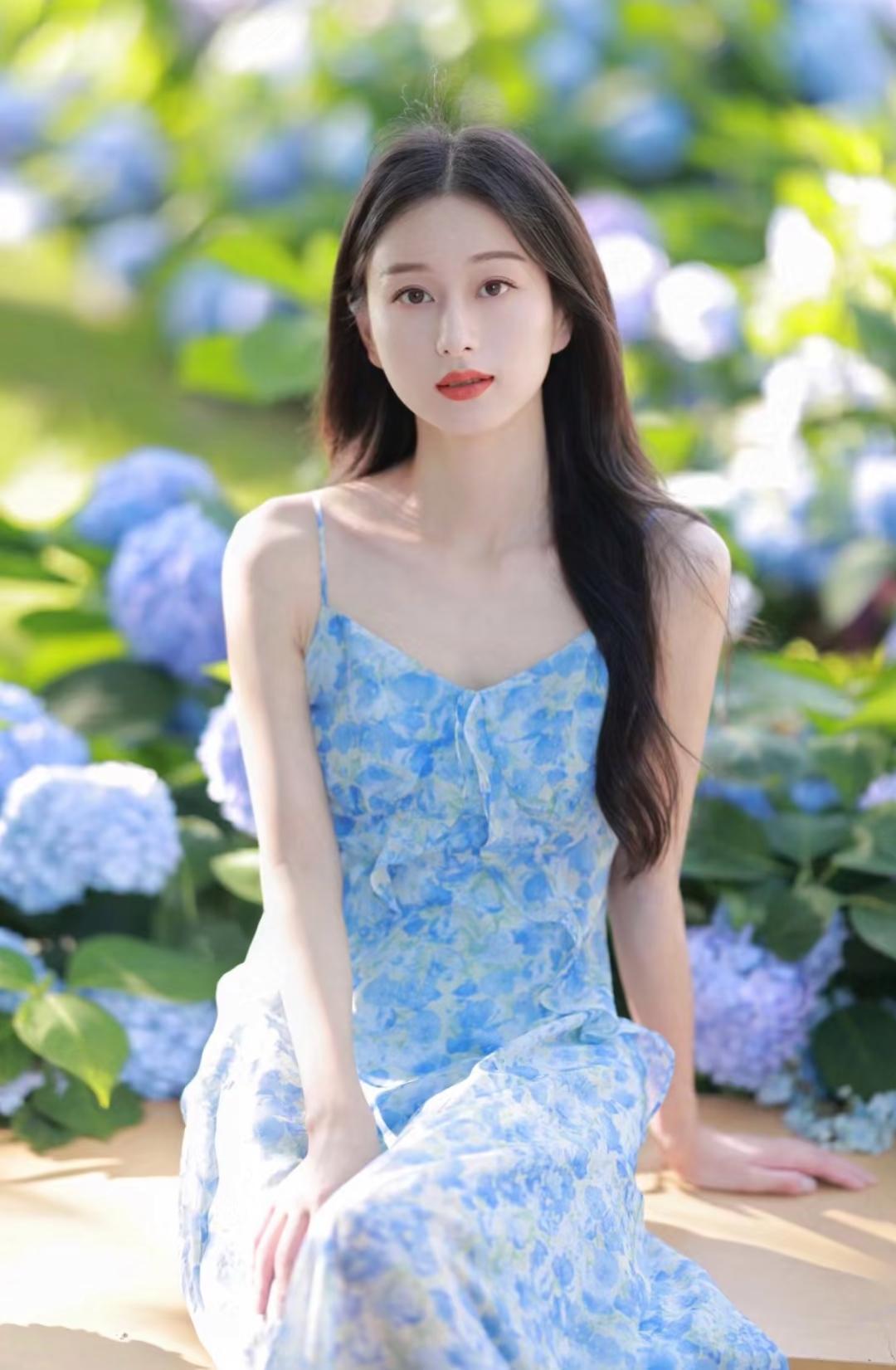 拍照好看的手部动作不能少,8个动作,气质漂亮又上镜