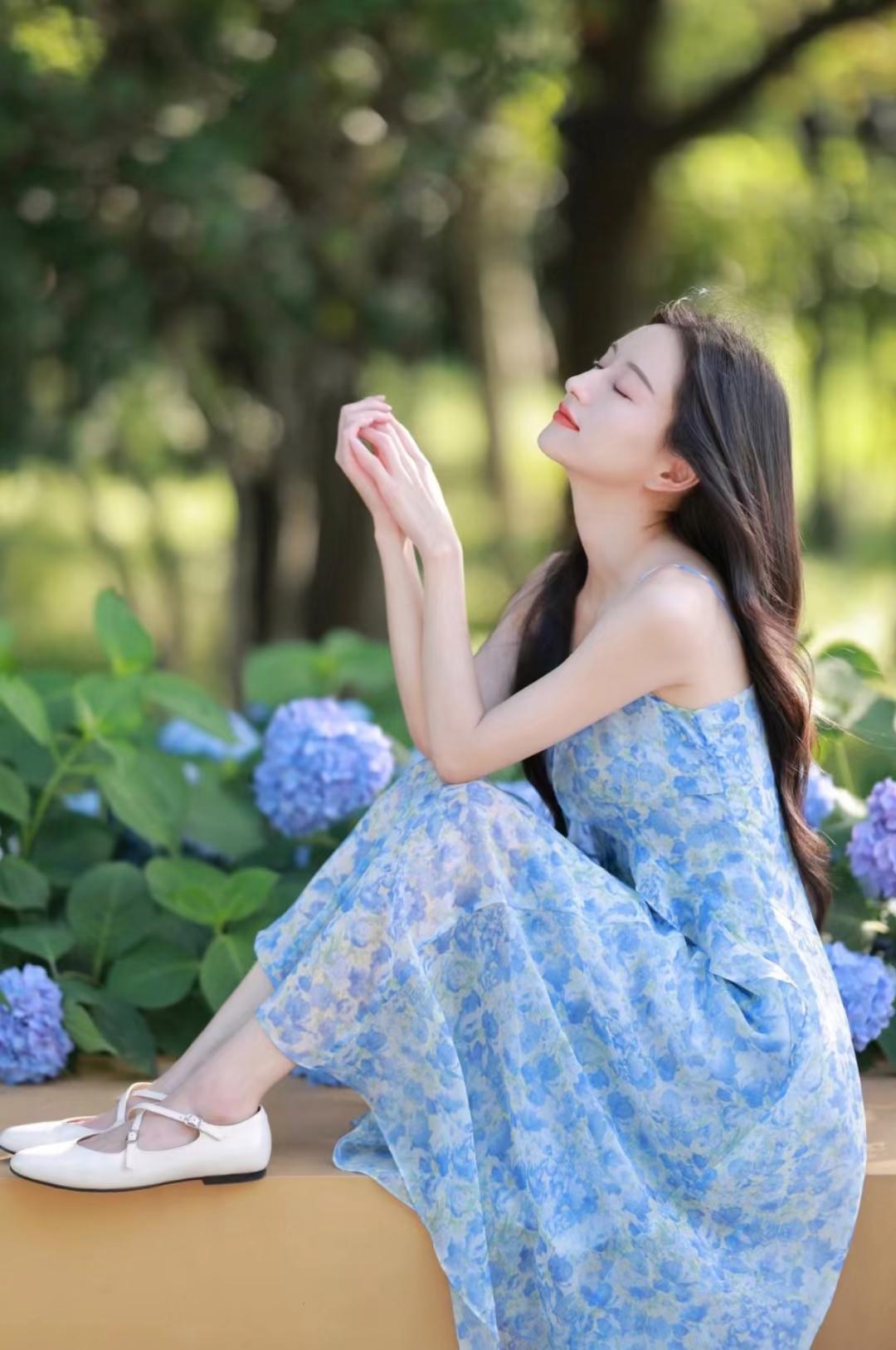 拍照好看的手部动作不能少,8个动作,气质漂亮又上镜