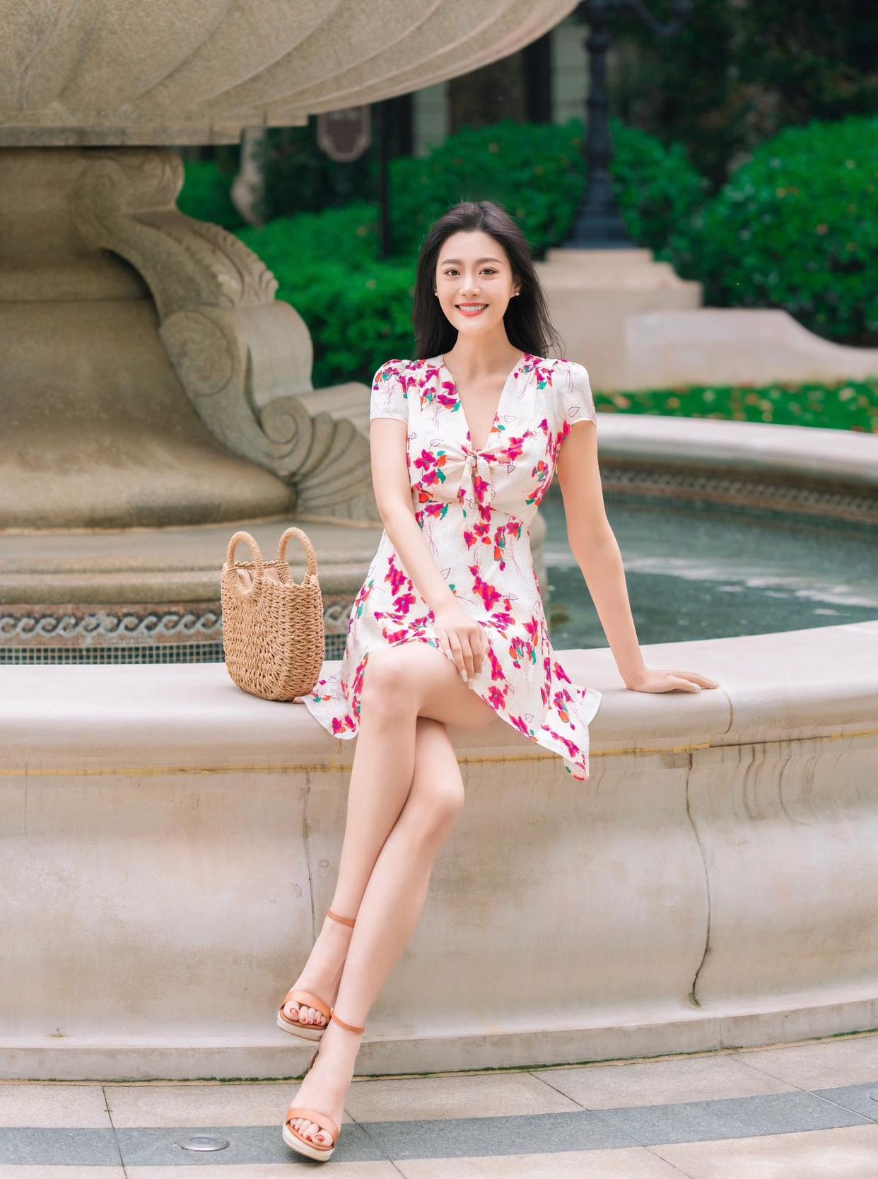 拍苗条显高的照片,记住这些摄影技巧,人像漂亮身材好