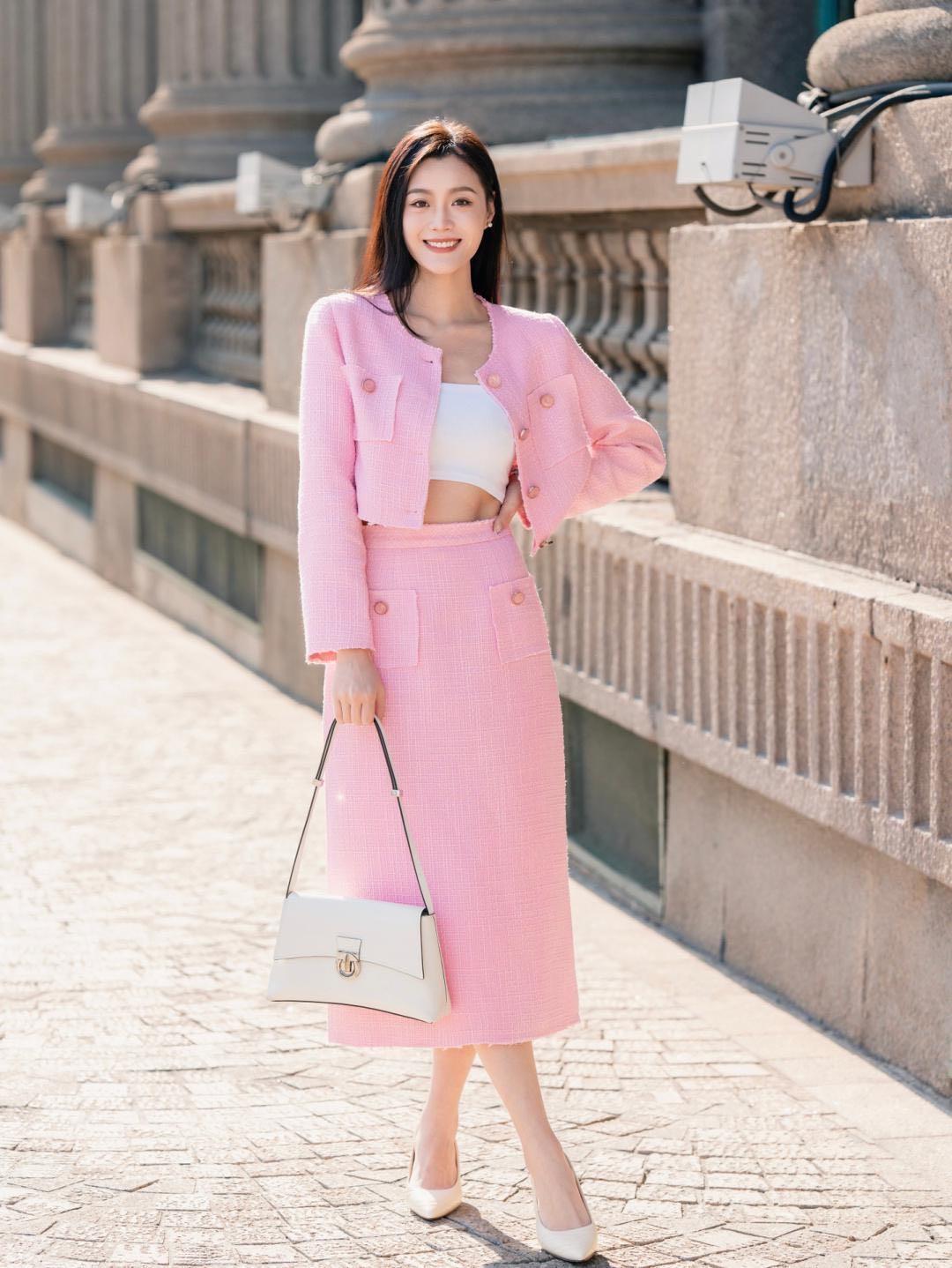 拍照不为姿势发愁,这些简约好看的姿势,拍照显瘦又漂亮