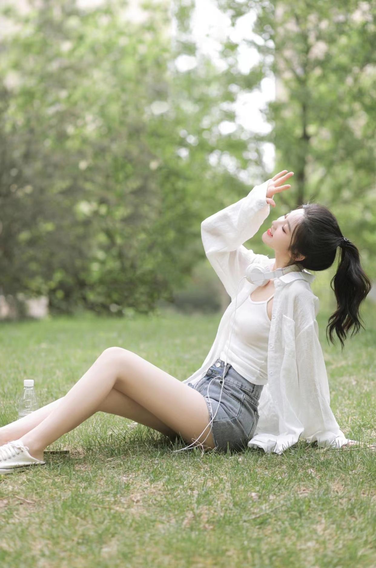 女生夏天拍美照,记住以下拍摄法则,拍照显瘦自然很好看