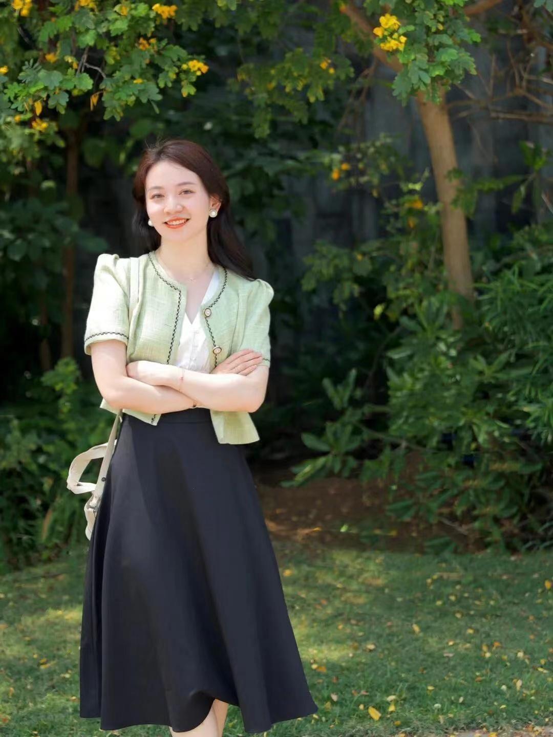 气质姐姐拍照,收好这份拍摄建议,拍照大方优雅很好看