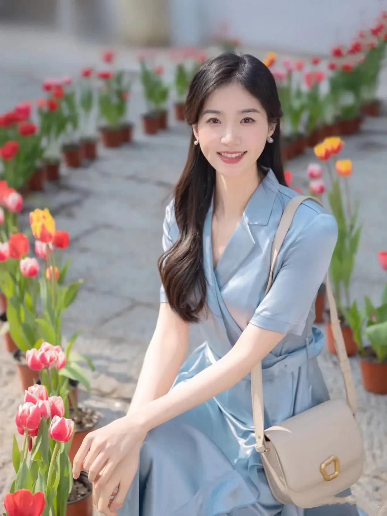 气质姐姐拍照,收好这份拍摄建议,拍照大方优雅很好看