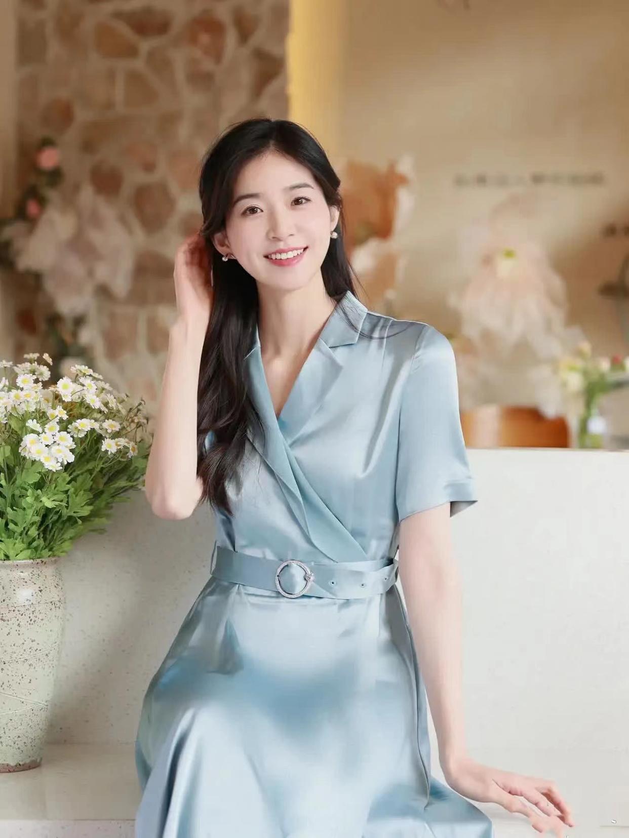 气质姐姐拍照,收好这份拍摄建议,拍照大方优雅很好看