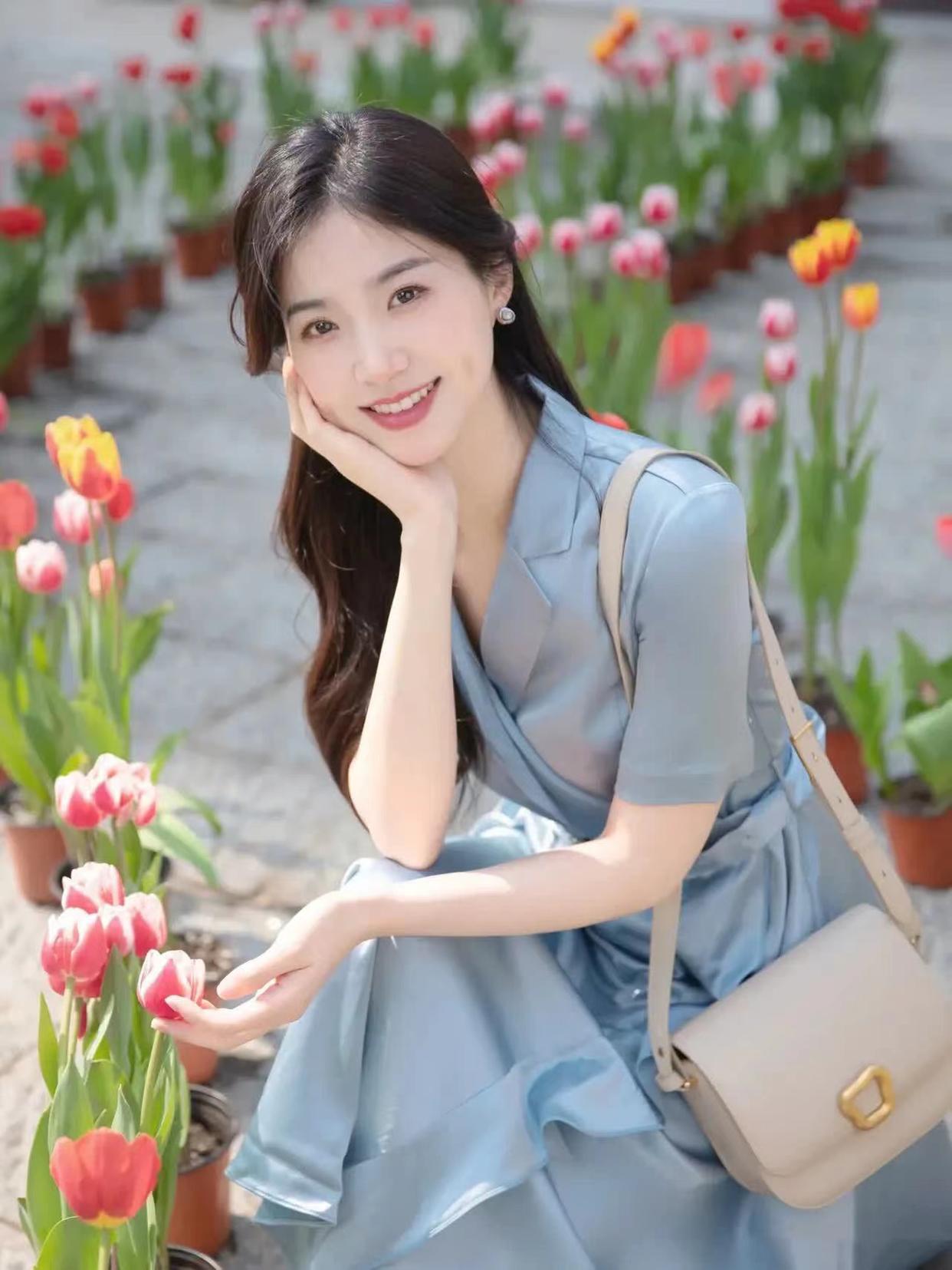 气质姐姐拍照,收好这份拍摄建议,拍照大方优雅很好看