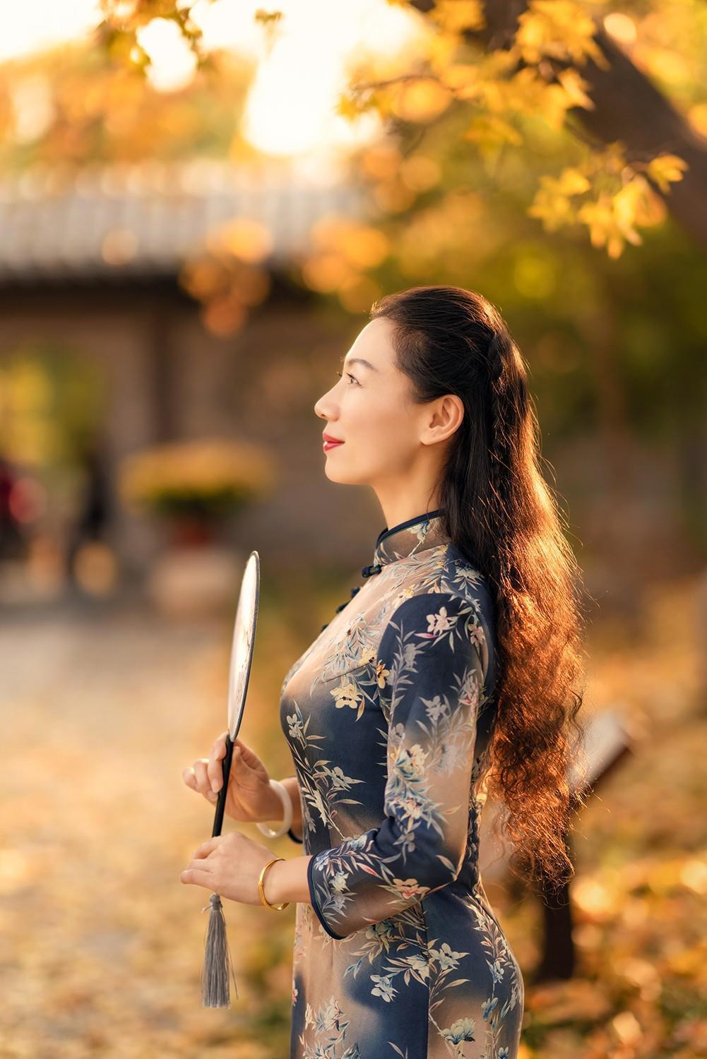 中年女士拍照姿势推荐,8个姿势必须掌握,拍照自然有气质