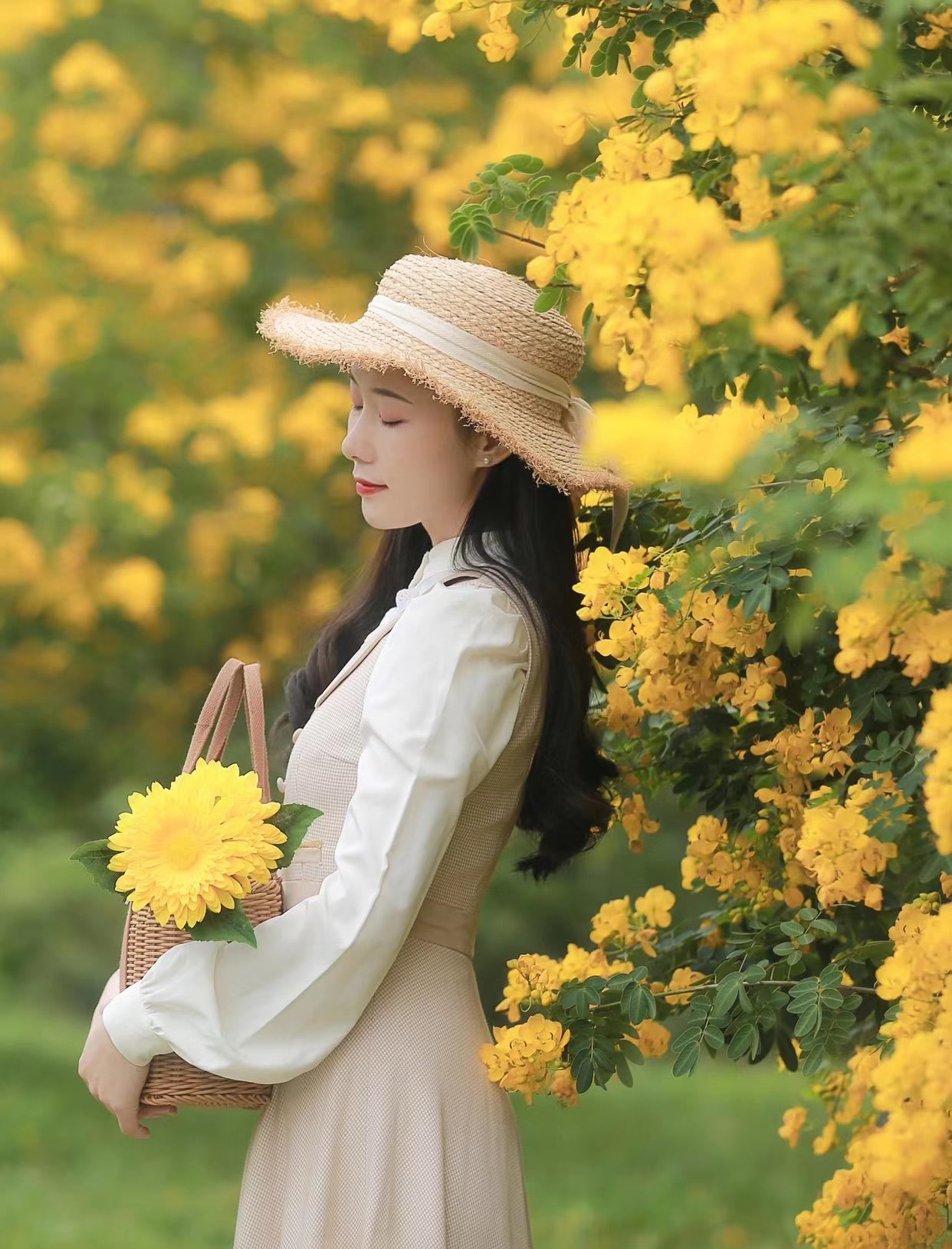 与花合照的通用拍摄方法,这些姿势和技巧,拍照景美仁更美