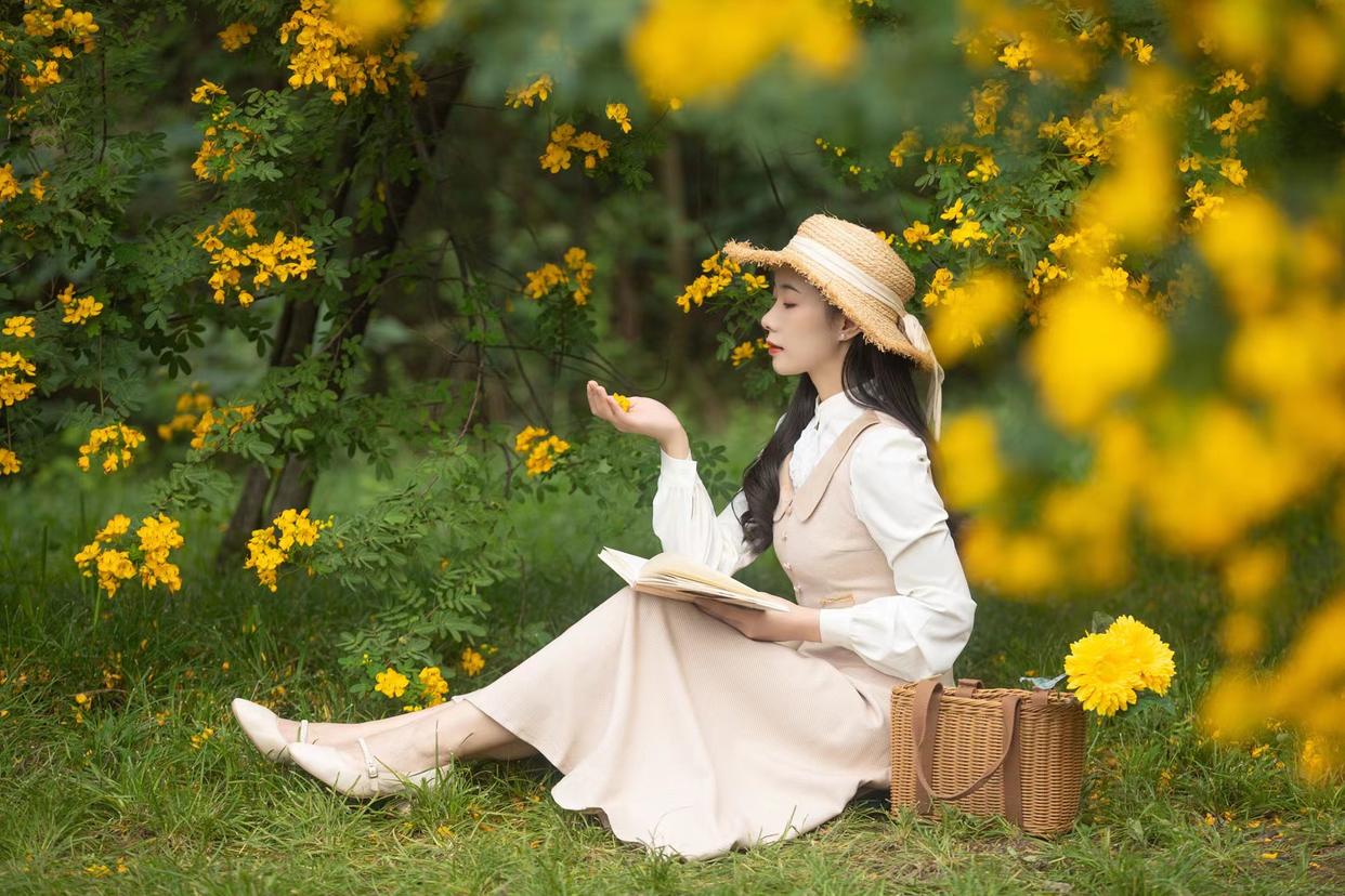 与花合照的通用拍摄方法,这些姿势和技巧,拍照景美仁更美