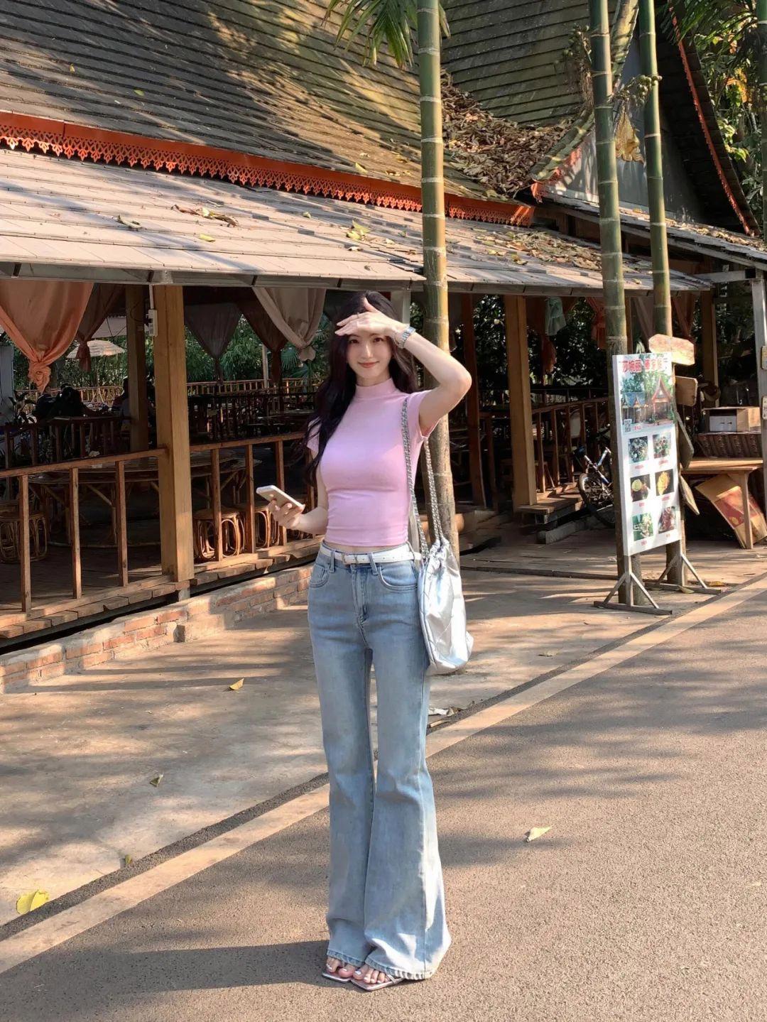 牛仔裤拍全身照,8个姿势,拍照又辣又有气质、显高又显瘦显身材