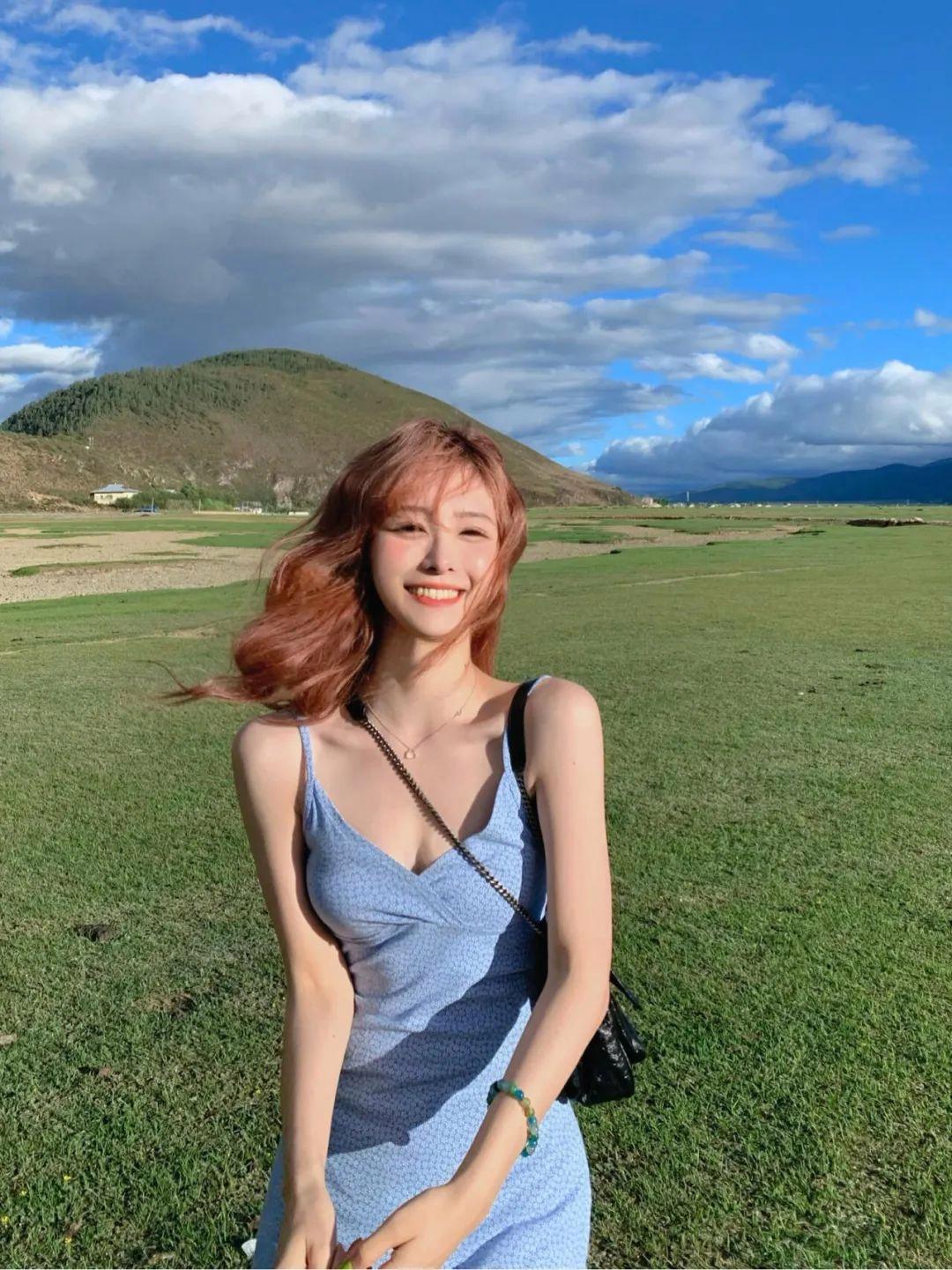 草原拍照收藏起来,一学就会,简单出片有生命力,松弛又漂亮