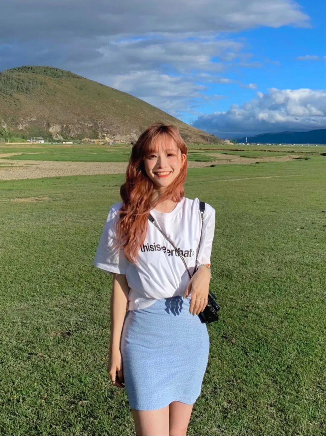 草原拍照收藏起来,一学就会,简单出片有生命力,松弛又漂亮