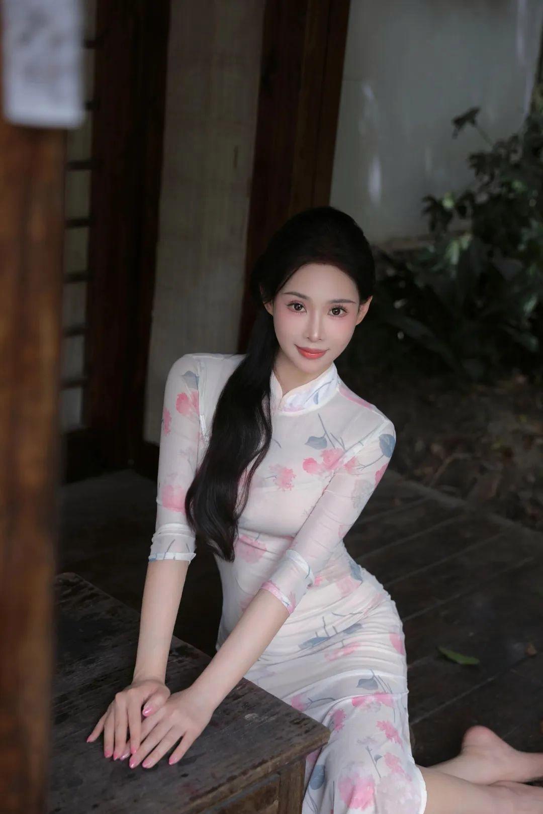 新中式裙子拍照,这样摆拍,气质好看,优雅有韵味