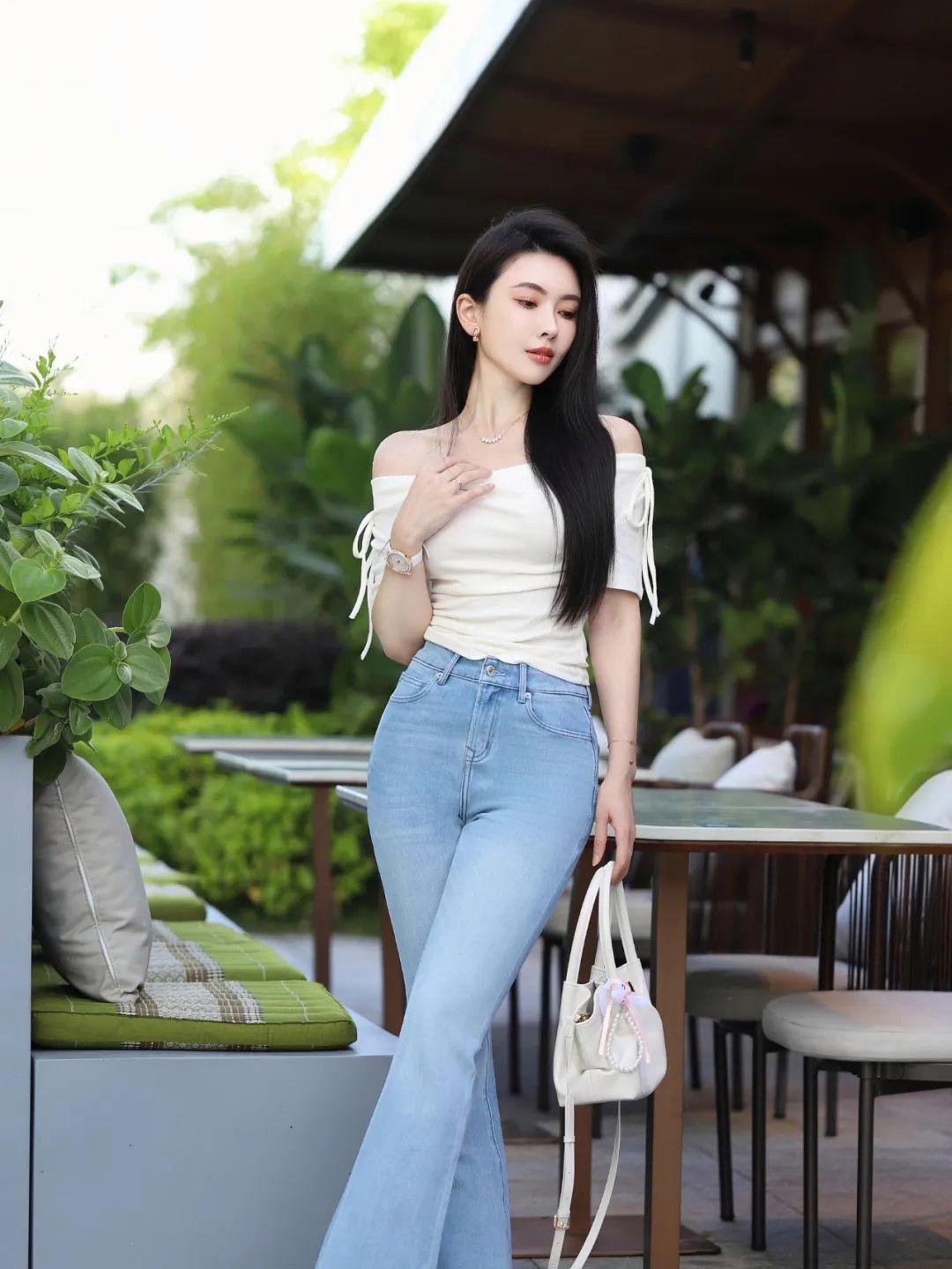 牛仔裤拍照,告别不自然,9个拍照动作,时尚漂亮显身材