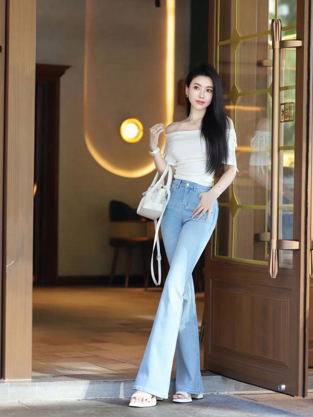 牛仔裤拍照,告别不自然,9个拍照动作,时尚漂亮显身材