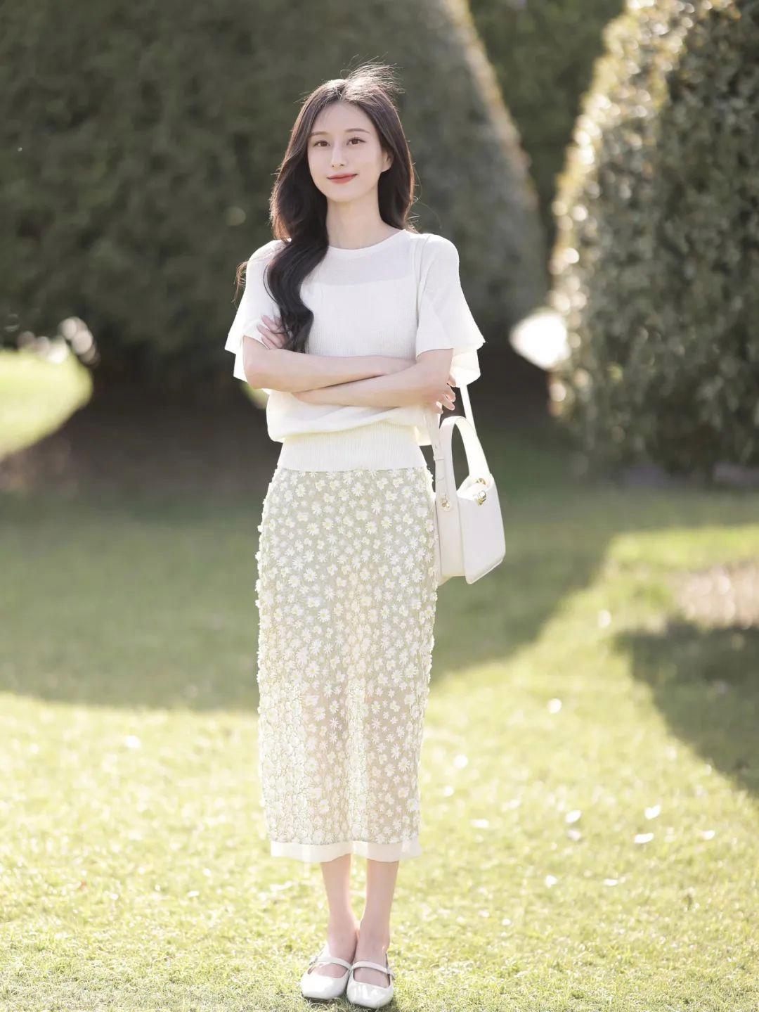 穿裙子拍照,掌握9个拍照技巧,拍照气质优雅,知性大方又漂亮